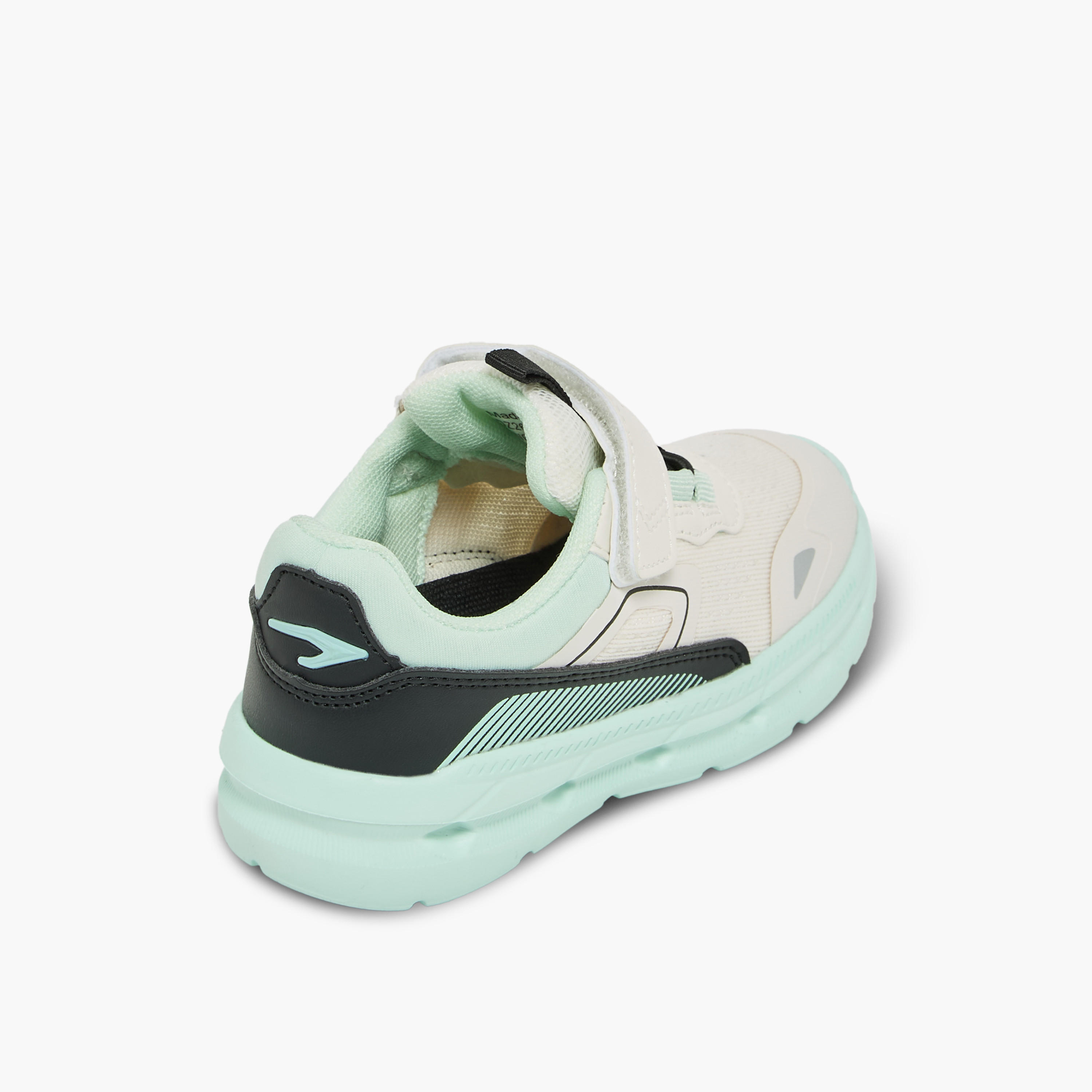 حذاء رياضي بشريط لاصق وقوالب ملونة للبنات من داش-girls-shoes-sneakers-image-6