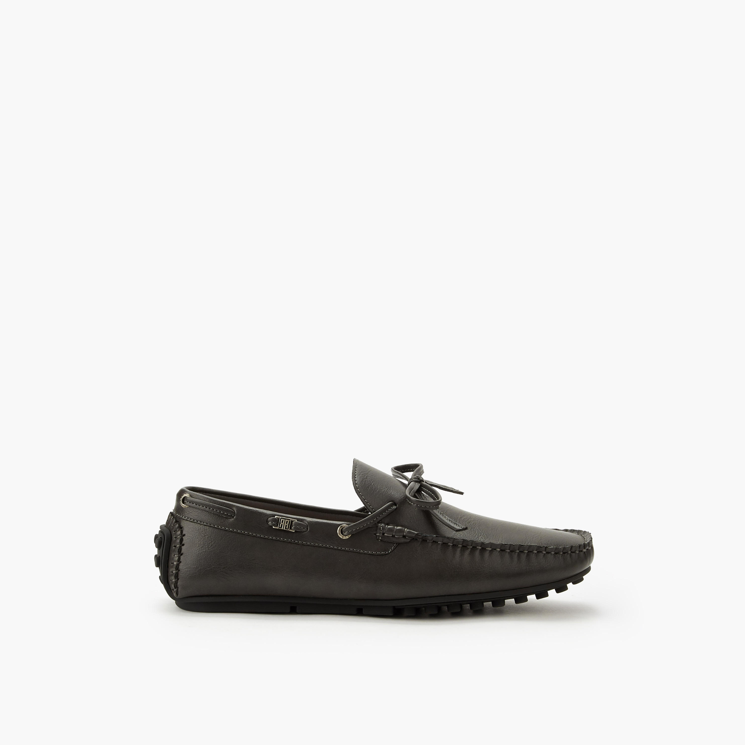 حذاء موكاسين سهل الارتداء بقصة فيونكة للرجال من رينزو روغاني-men-shoes-loafersandmoccasins-image-3