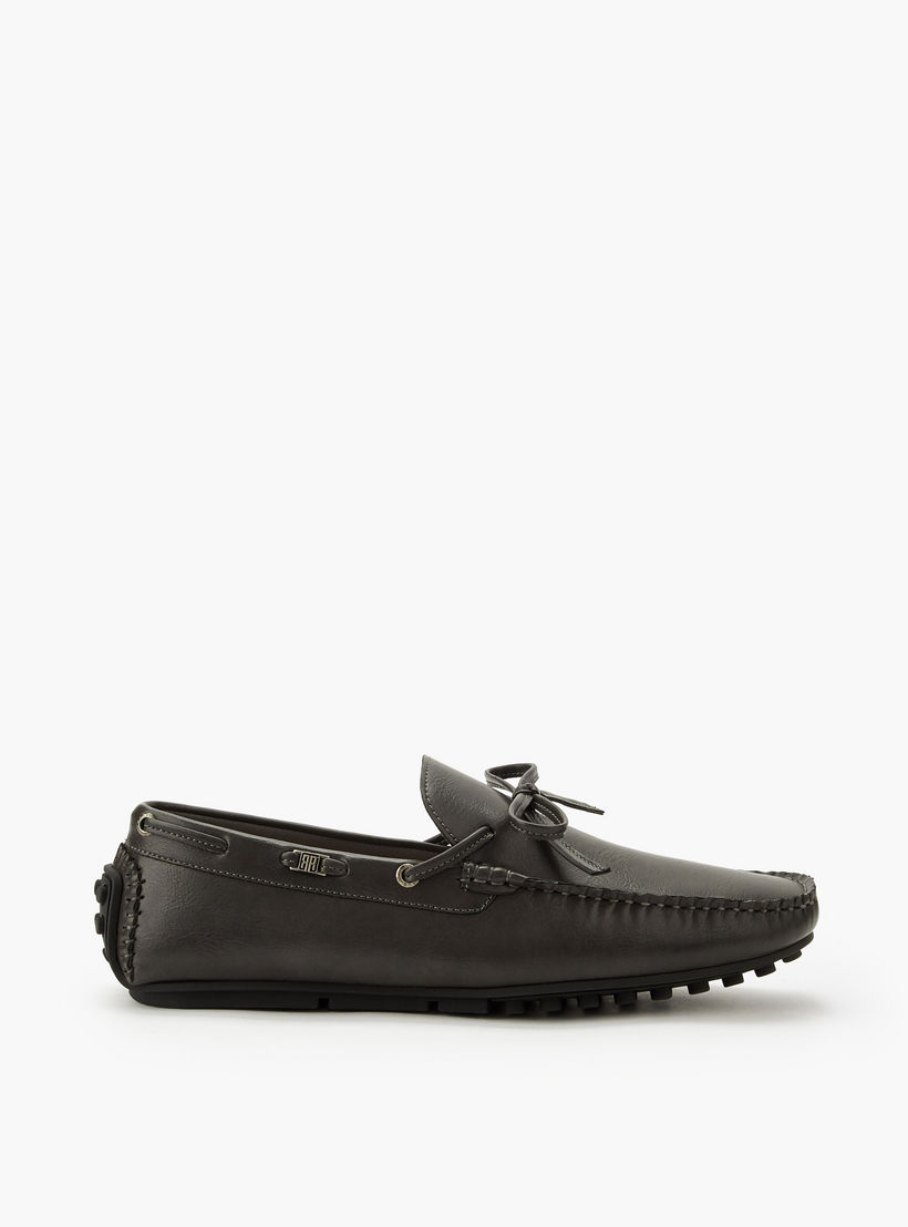 حذاء موكاسين سهل الارتداء بقصة فيونكة للرجال من رينزو روغاني-men-shoes-loafersandmoccasins-image-3