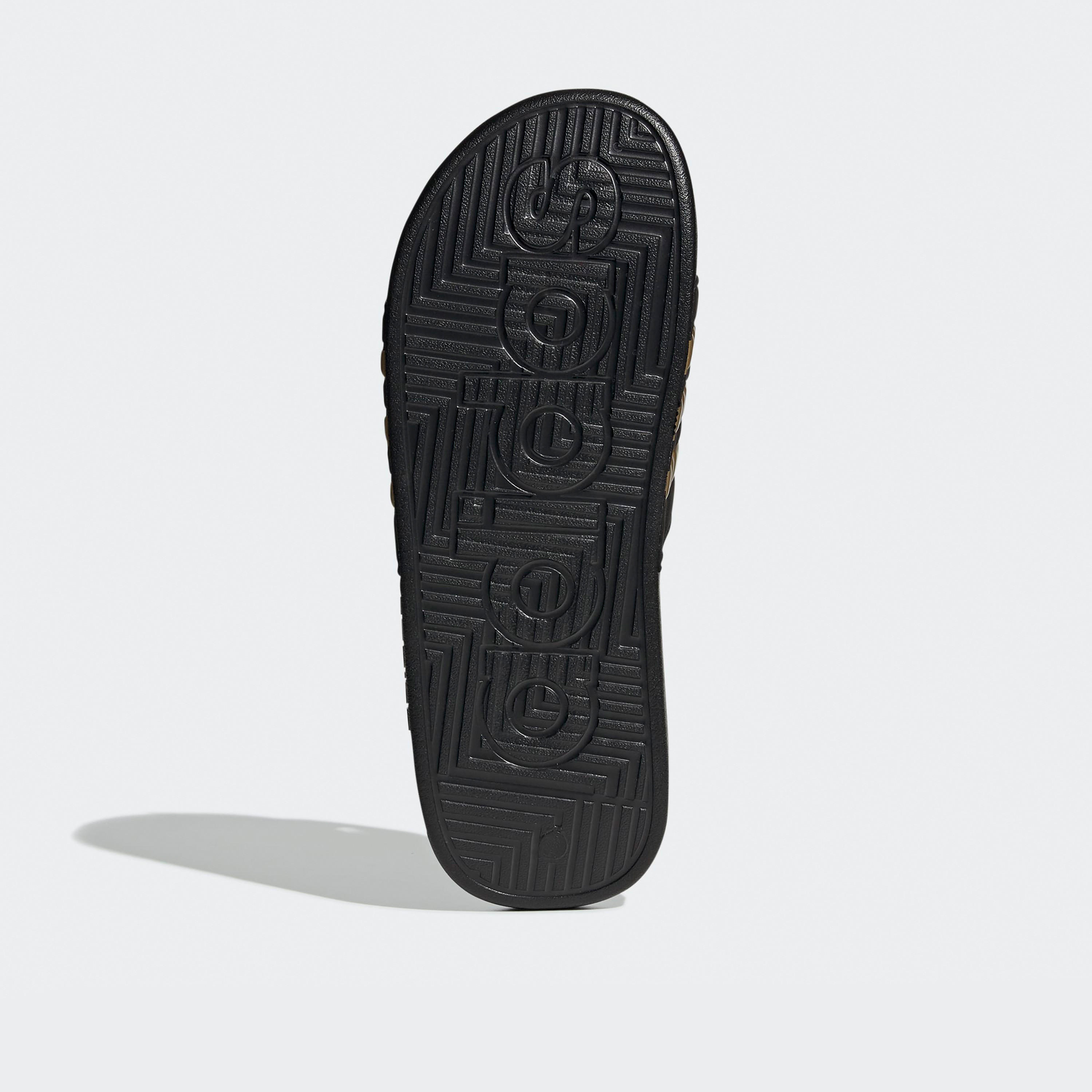 شبشب أديساج بنقوش شعار للرجال من أديداس-men-shoes-flipflopsandslides-image-6