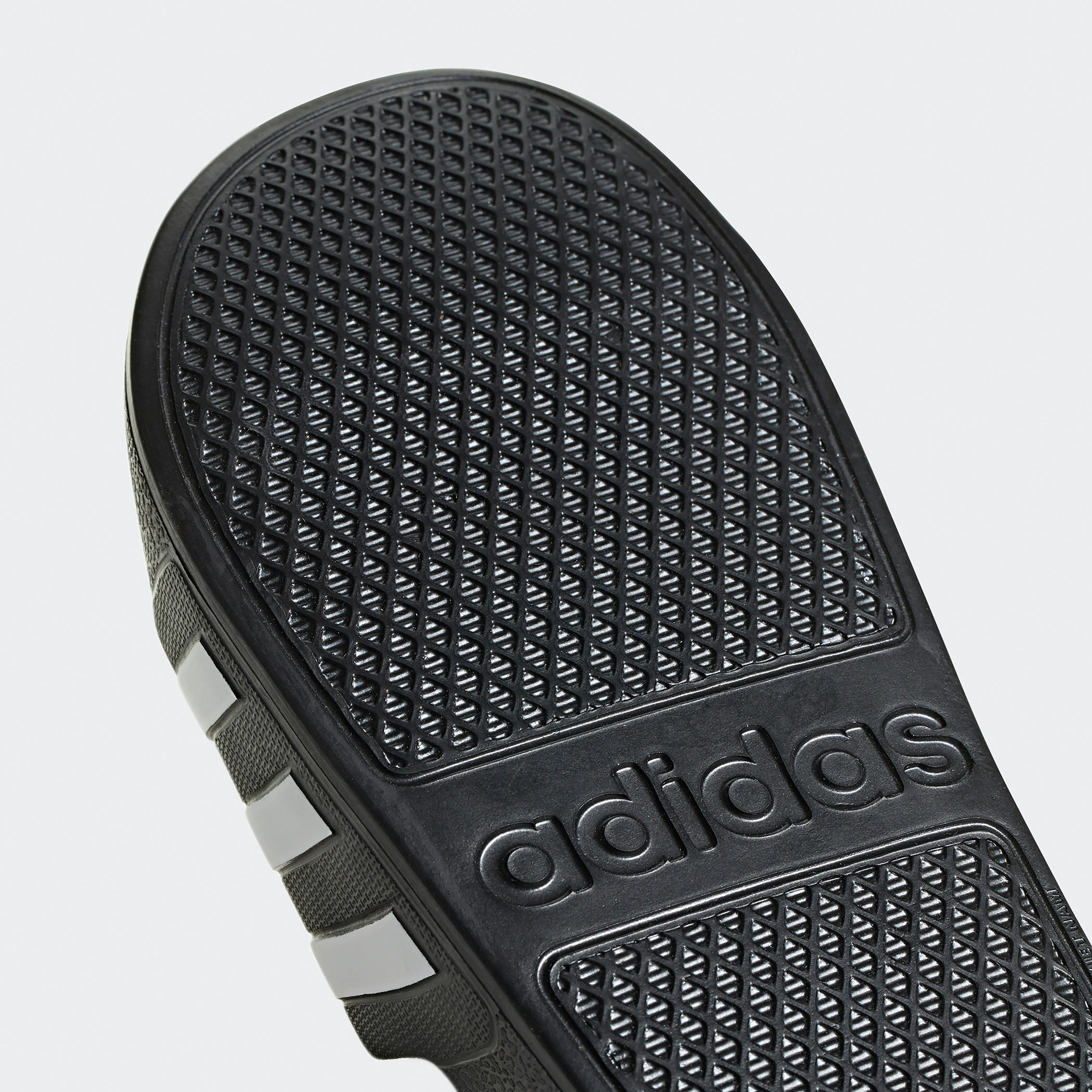 شبشب خفيف أديليت للرجال من أديداس - F35543-men-shoes-flipflopsandslides-image-4
