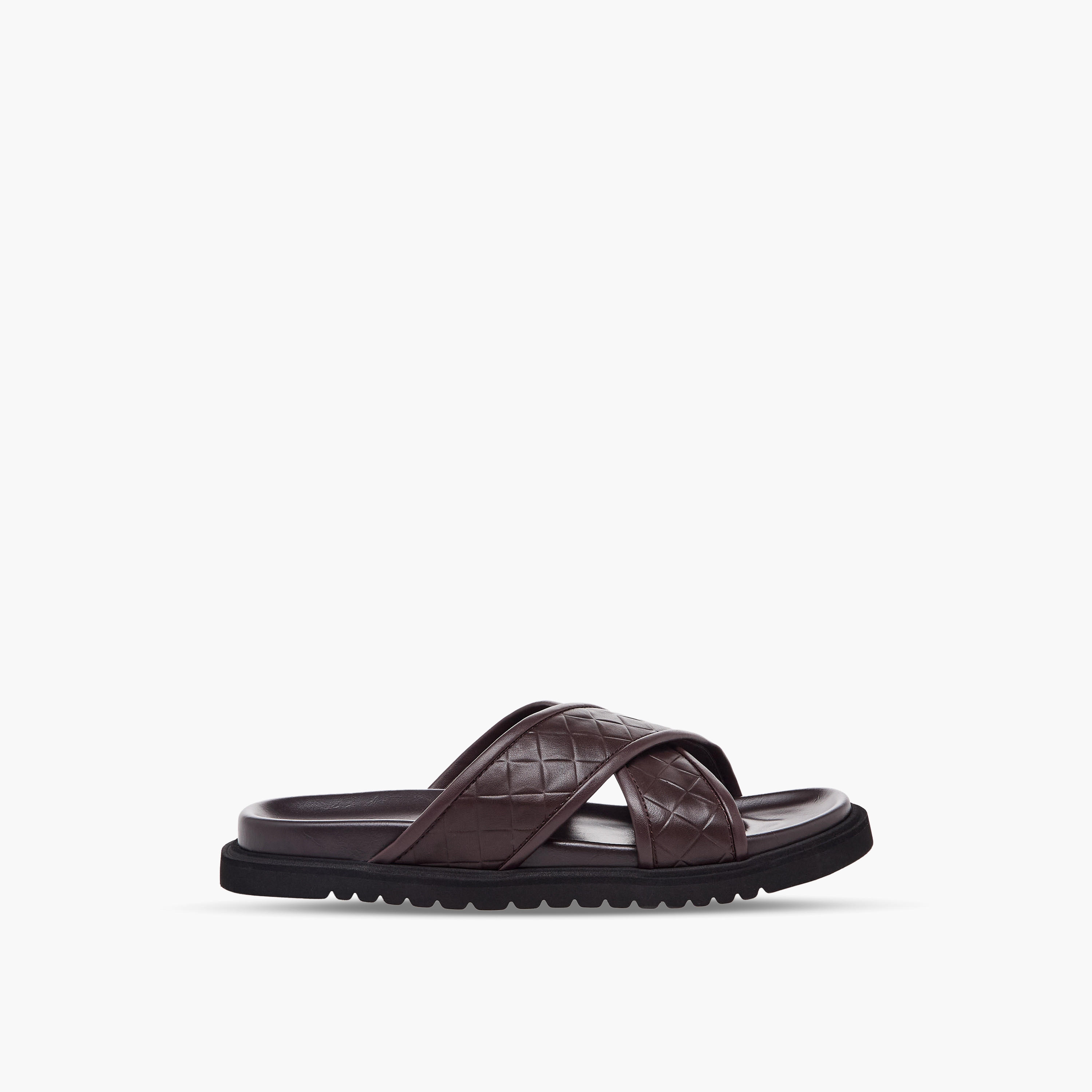 صندل مريح بأحزمة متقاطعة مبطنة للرجال من دوتشيني-men-shoes-sandals-image-3