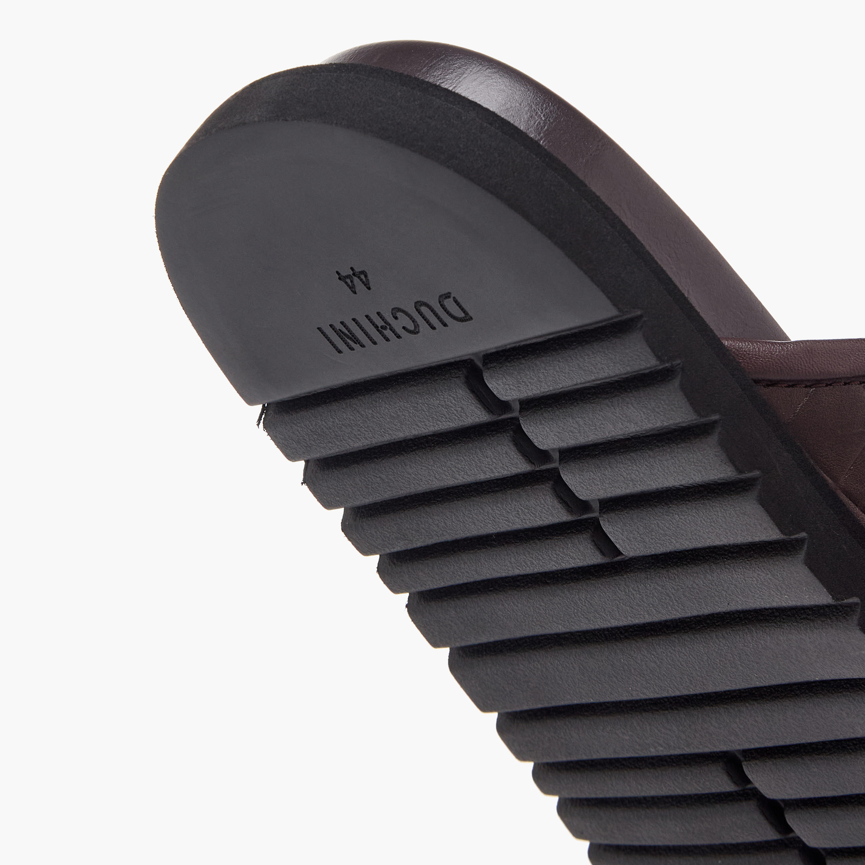 صندل مريح بأحزمة متقاطعة مبطنة للرجال من دوتشيني-men-shoes-sandals-image-8