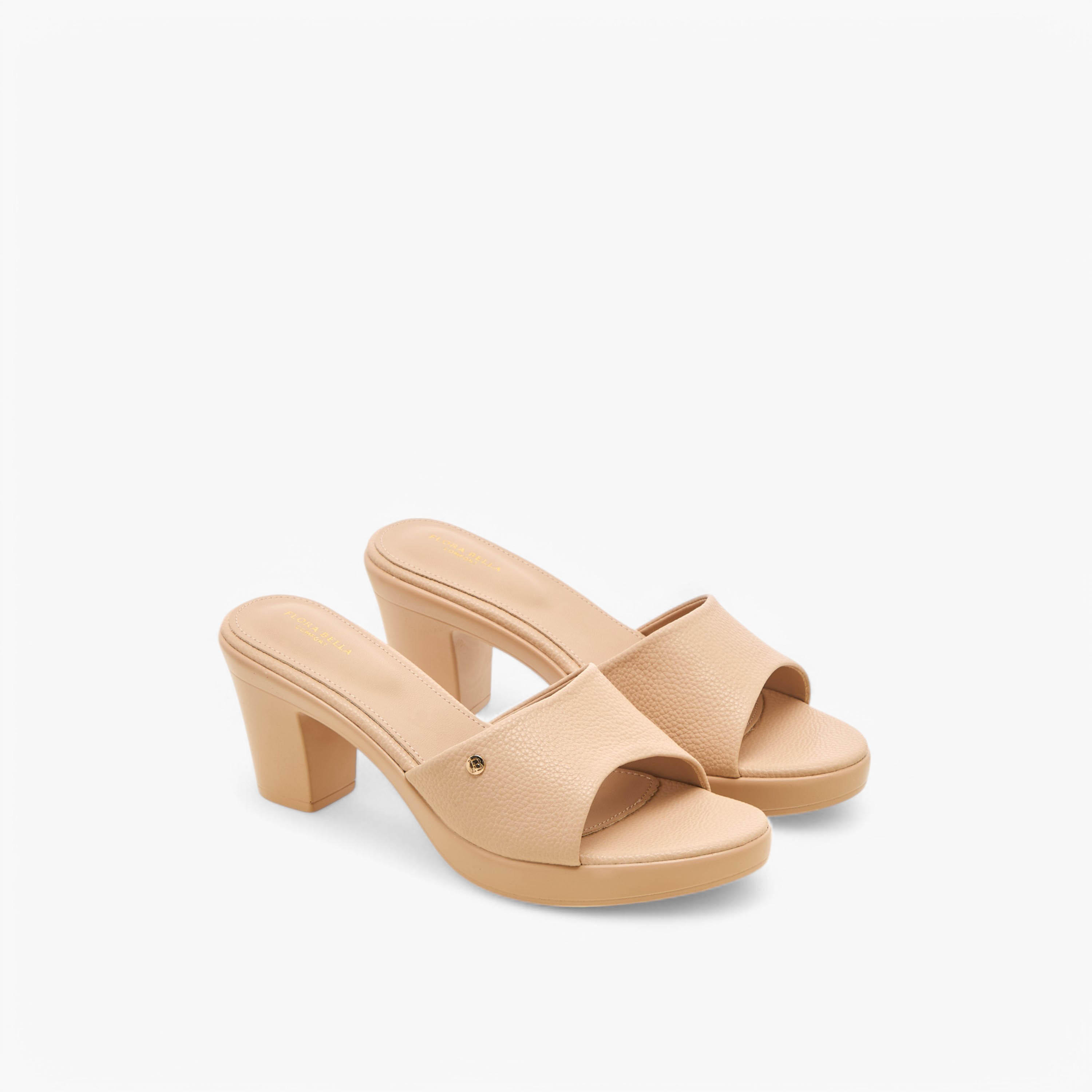 صندل سهل الارتداء بارز الملمس بكعب سميك من فلورا بيلا-women-shoes-sandals-heeled-image-1