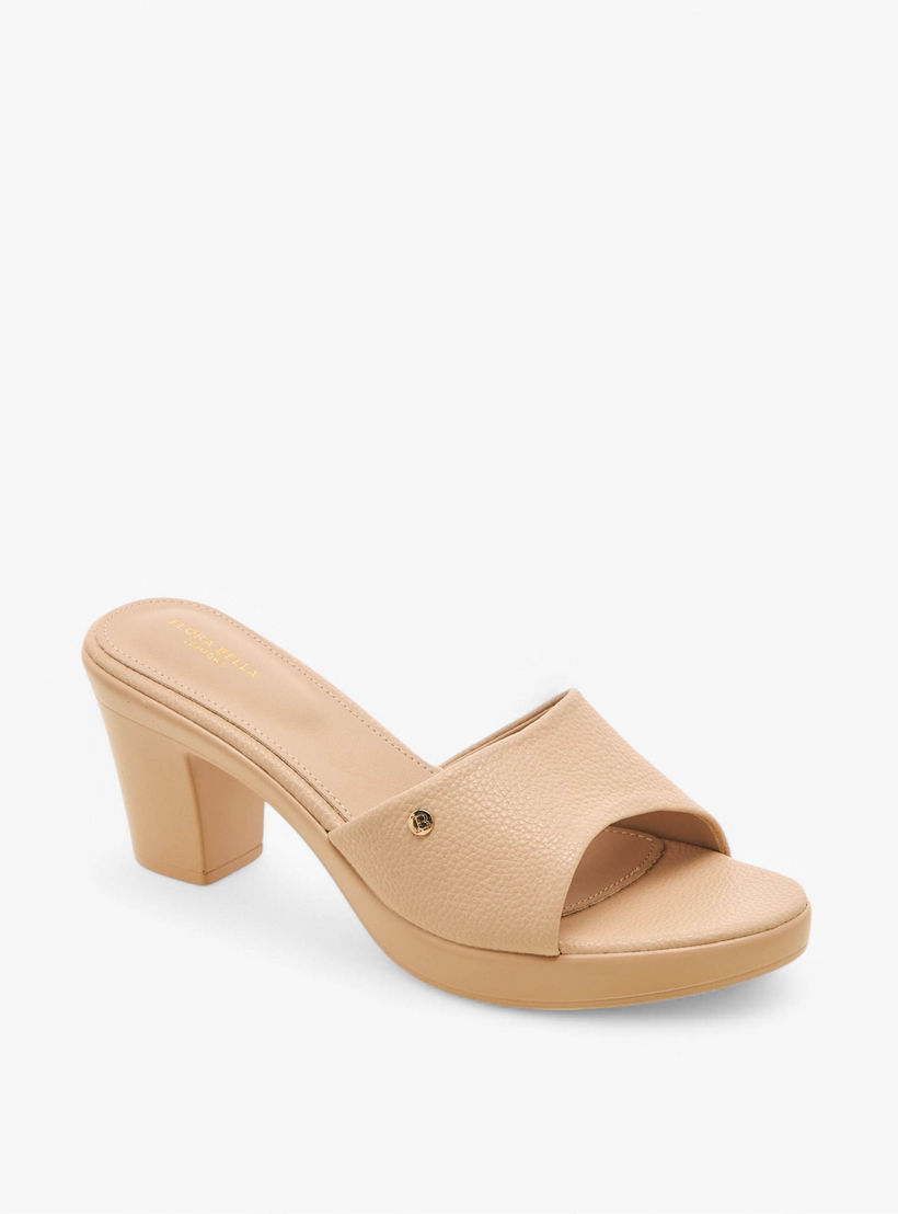 صندل سهل الارتداء بارز الملمس بكعب سميك من فلورا بيلا-women-shoes-sandals-heeled-image-2