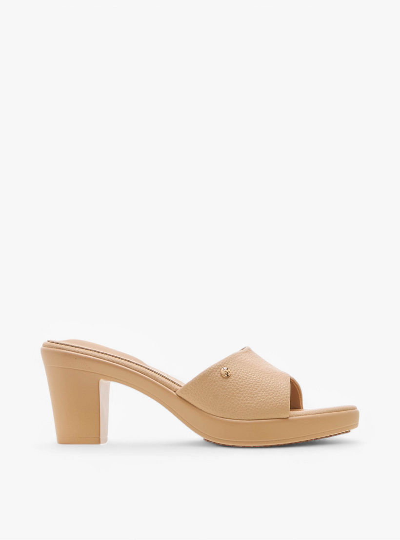 صندل سهل الارتداء بارز الملمس بكعب سميك من فلورا بيلا-women-shoes-sandals-heeled-image-3