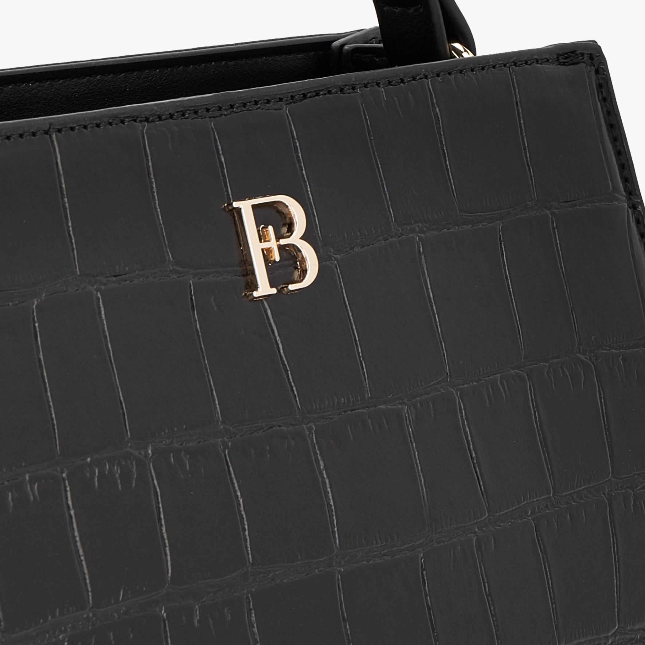 Flora Bella Textured Shoulder Bag with Detachable Strap-women-bagsandwallets-handbags-image-4