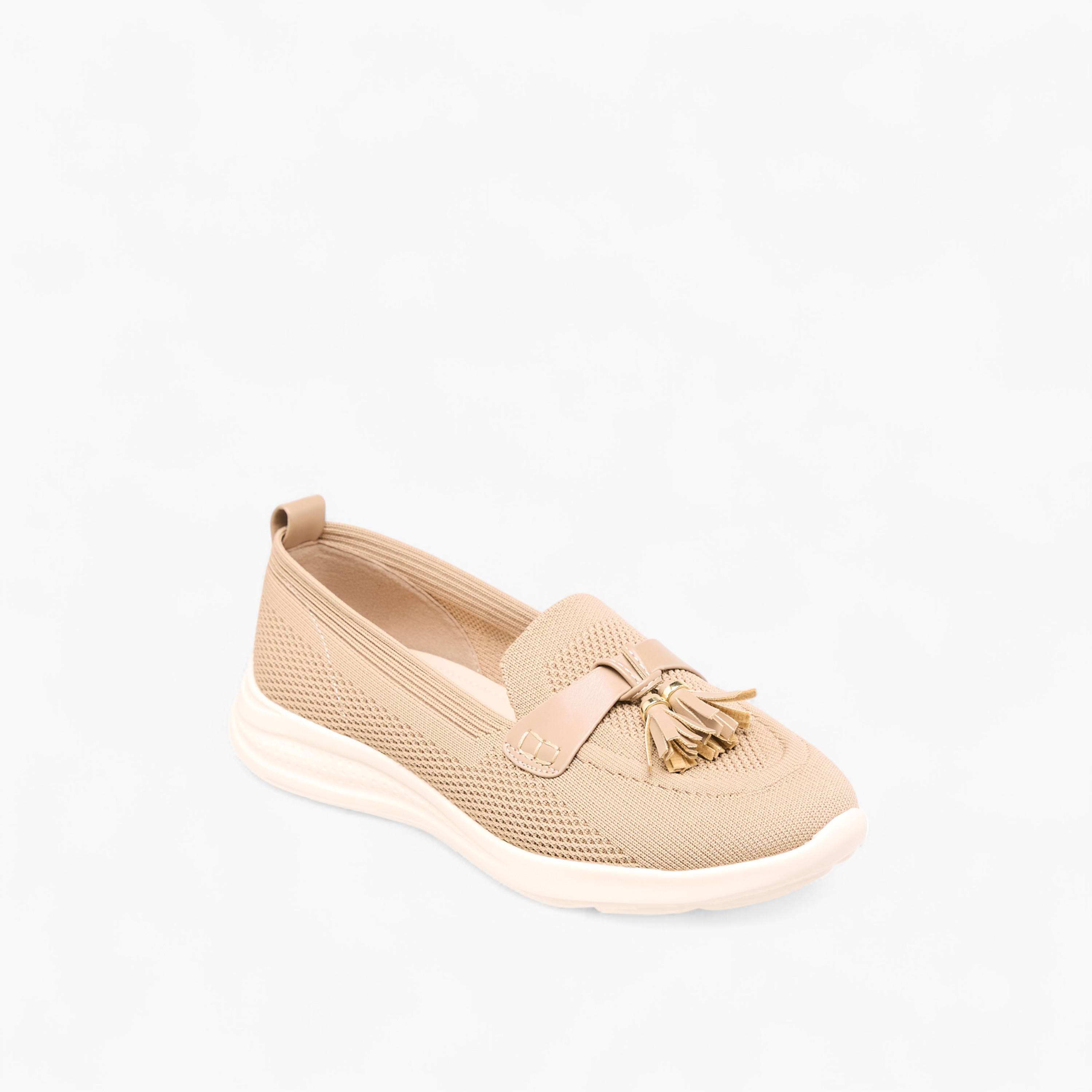 حذاء سهل الارتداء بشرابة من فلورا بيلا-women-shoes-loafersandmoccasins-image-2