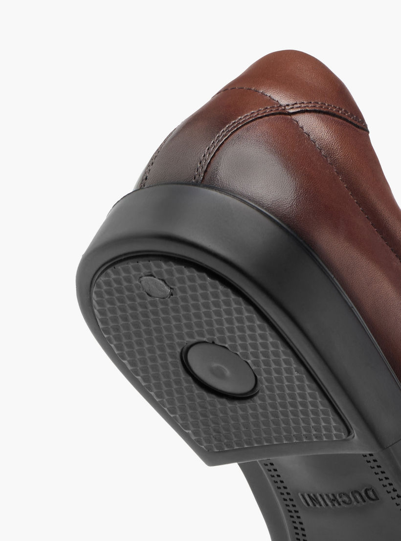 حذاء ديربي جلد بارز الملمس برباط إغلاق للرجال من دوتشيني-men-shoes-formalshoes-image-5