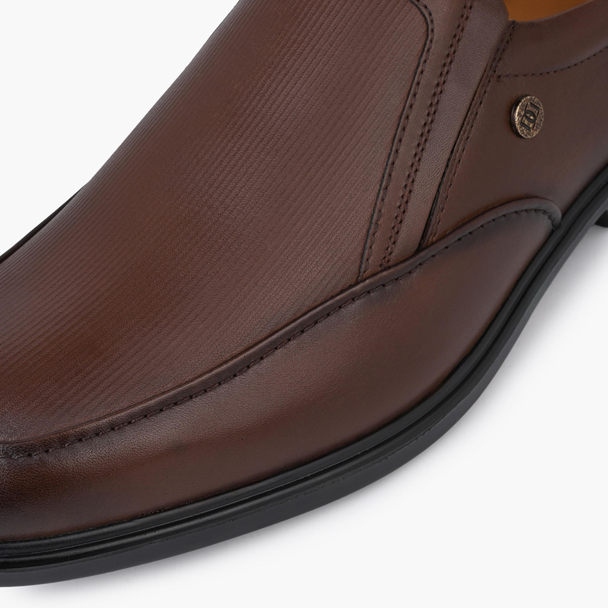 حذاء جلد سهل الارتداء للرجال من دوتشيني-men-shoes-loafersandmoccasins-image-4