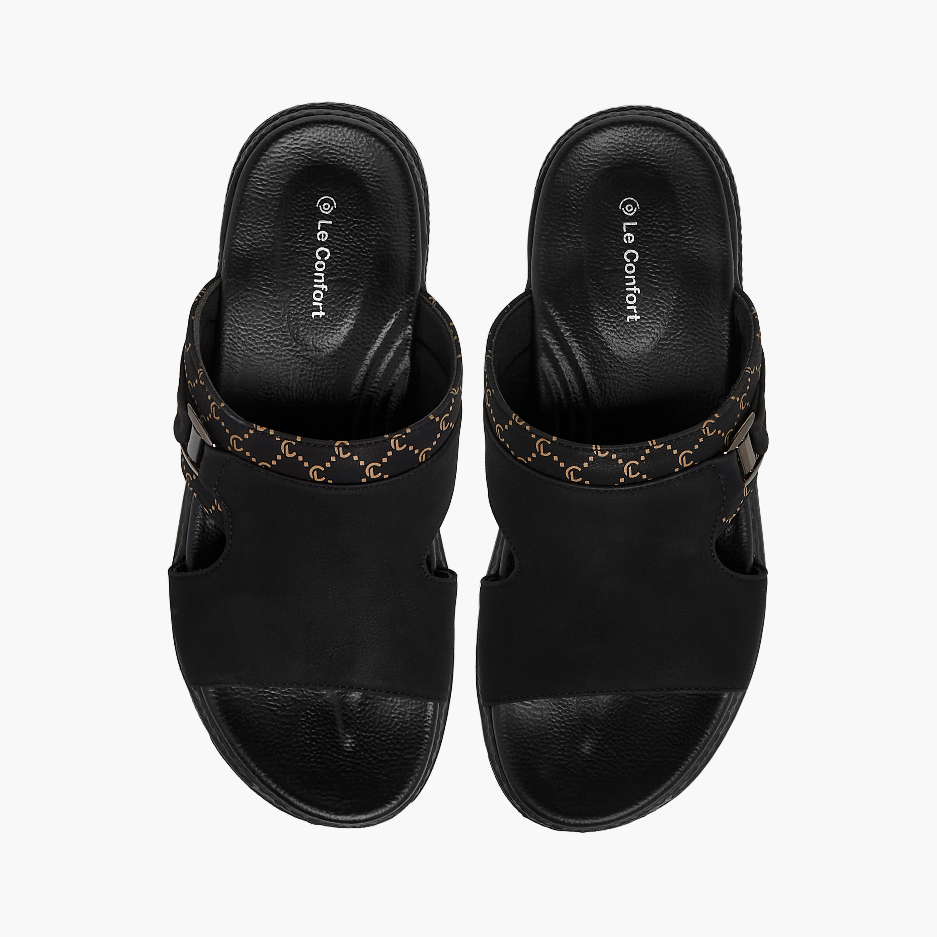 صندل سهل الارتداء متعدد التصاميم من لو كونفورت-men-shoes-sandals-image-1