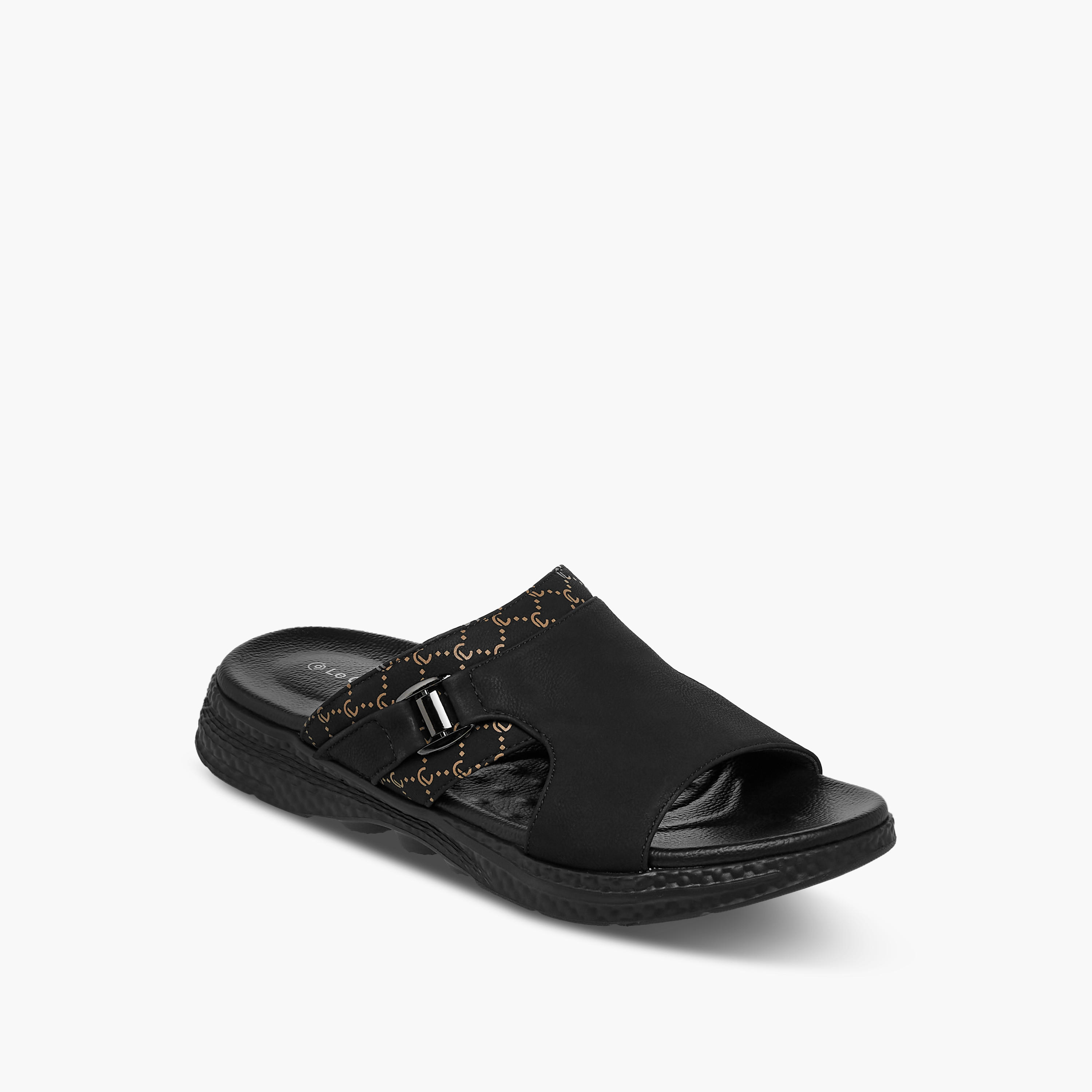 صندل سهل الارتداء متعدد التصاميم من لو كونفورت-men-shoes-sandals-image-2