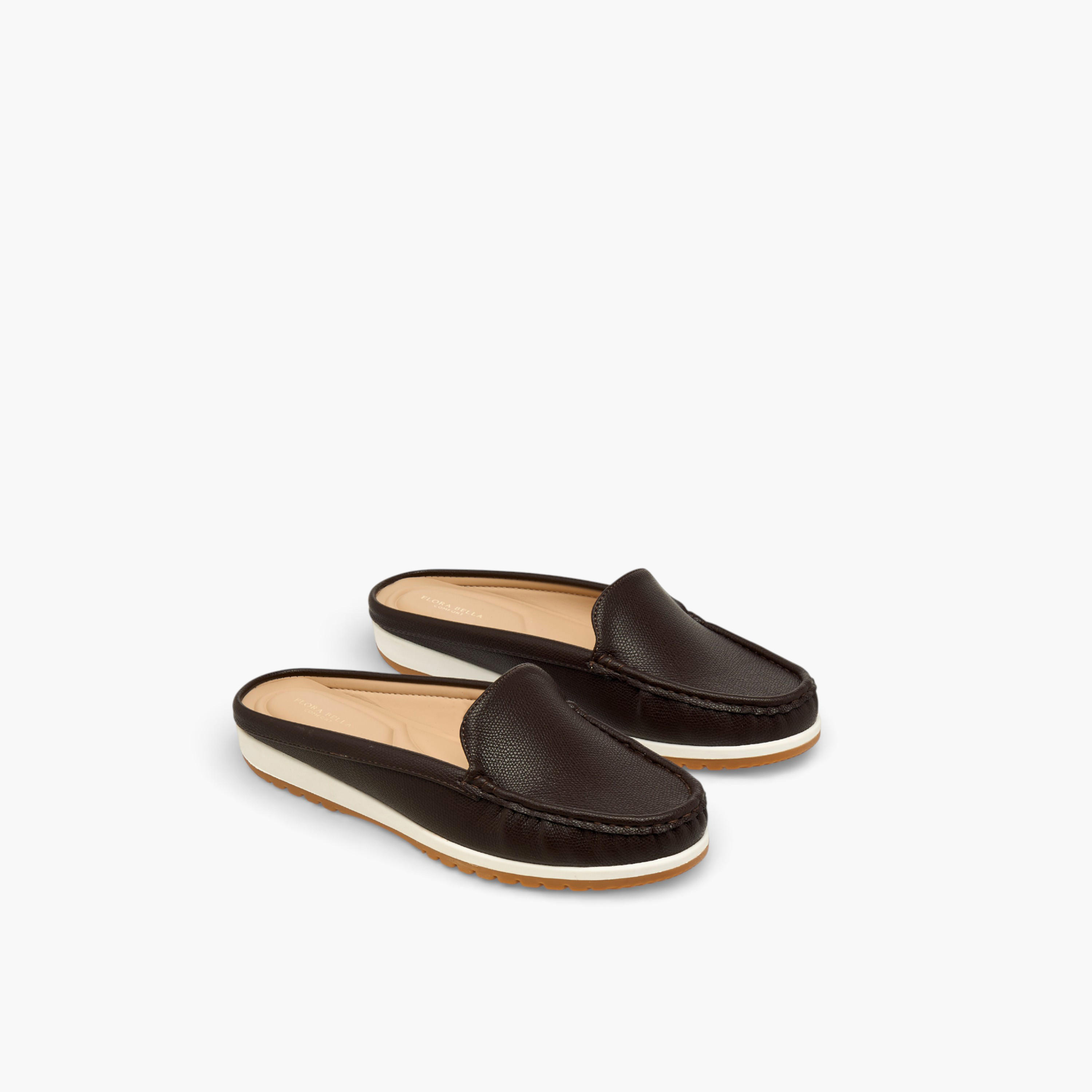 حذاء ميول سهل الارتداء للنساء من فلورا بيلا-women-shoes-flats-mules-image-1