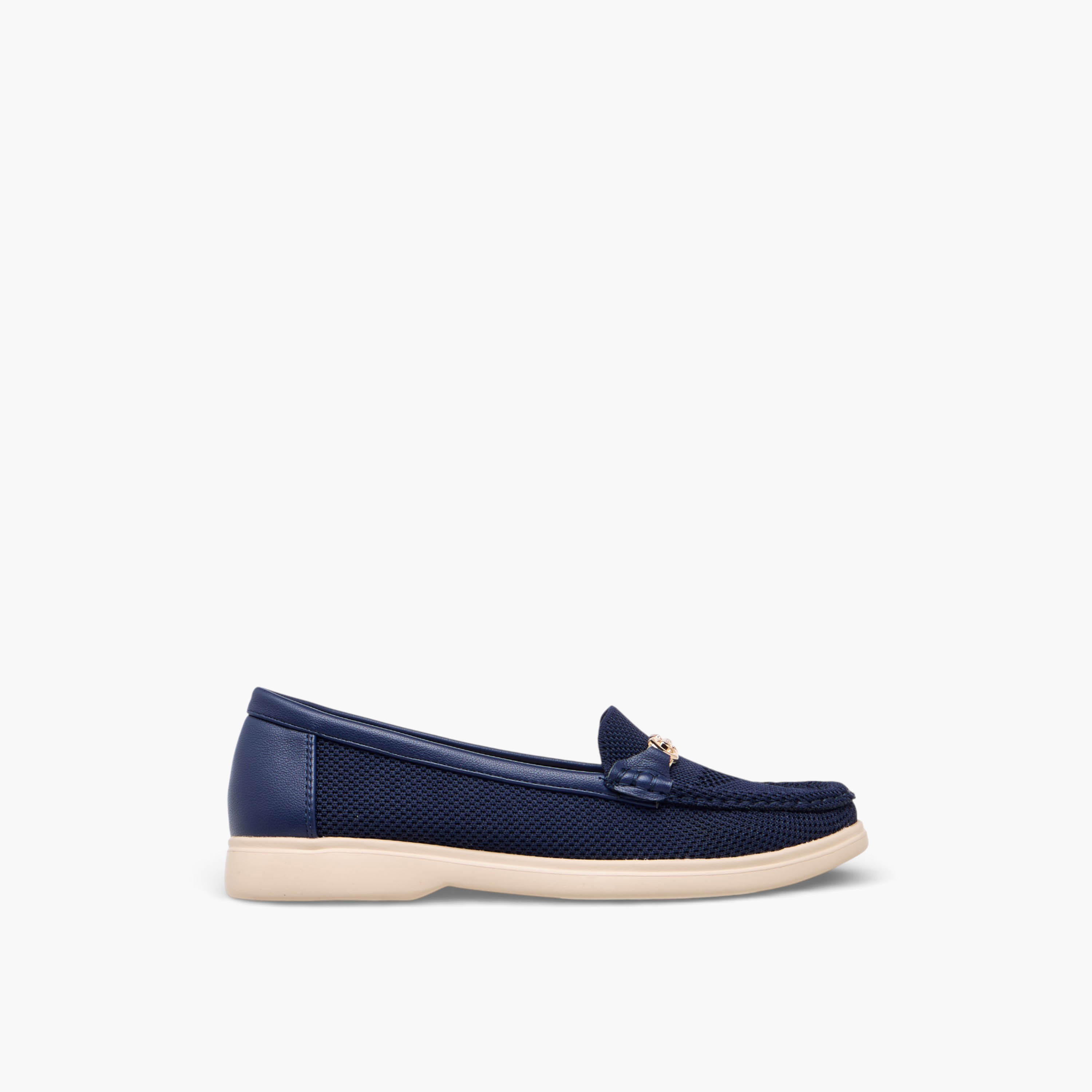 حذاء خفيف سهل الارتداء للنساء من فلورا بيلا-women-shoes-flats-moccasins-image-3