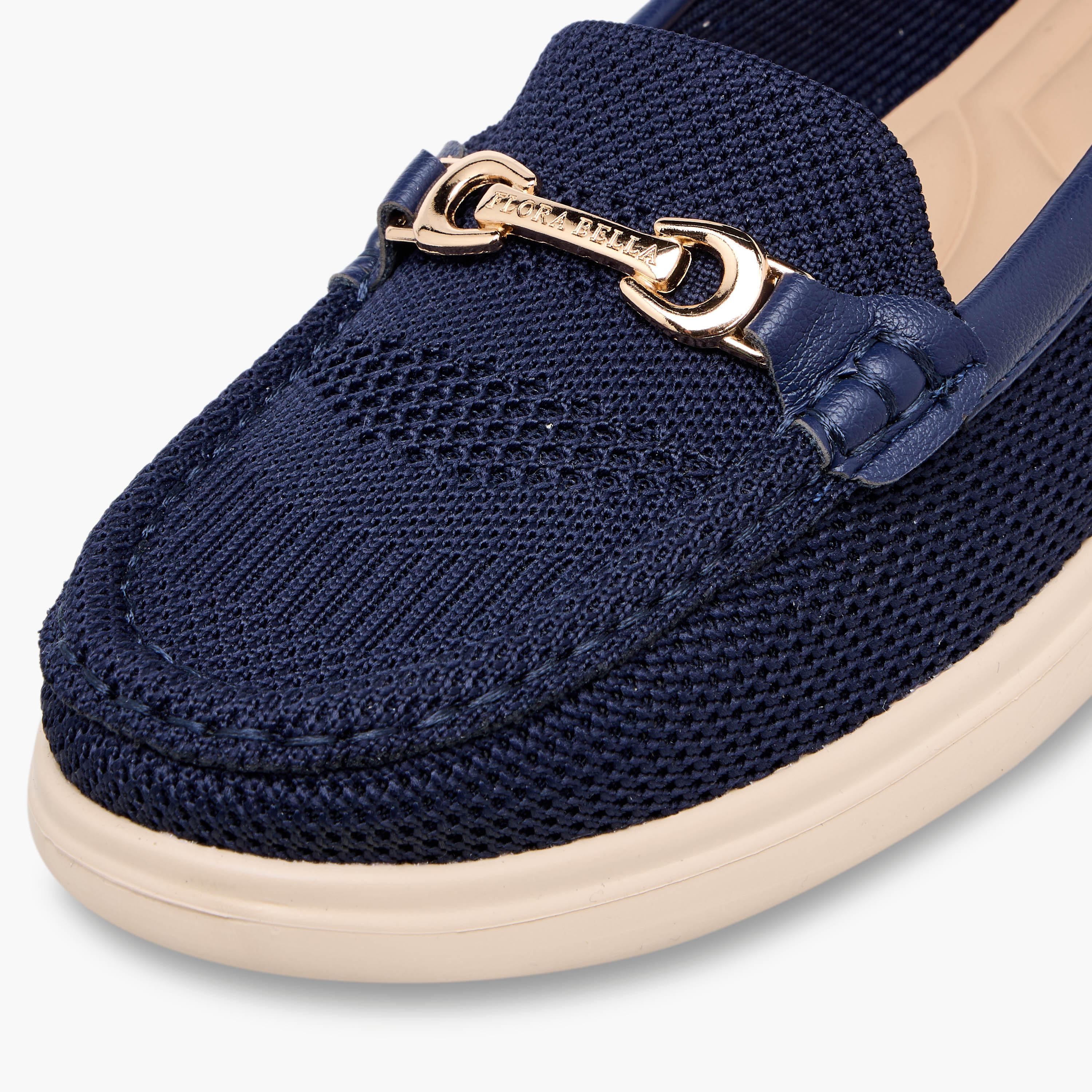 حذاء خفيف سهل الارتداء للنساء من فلورا بيلا-women-shoes-flats-moccasins-image-4