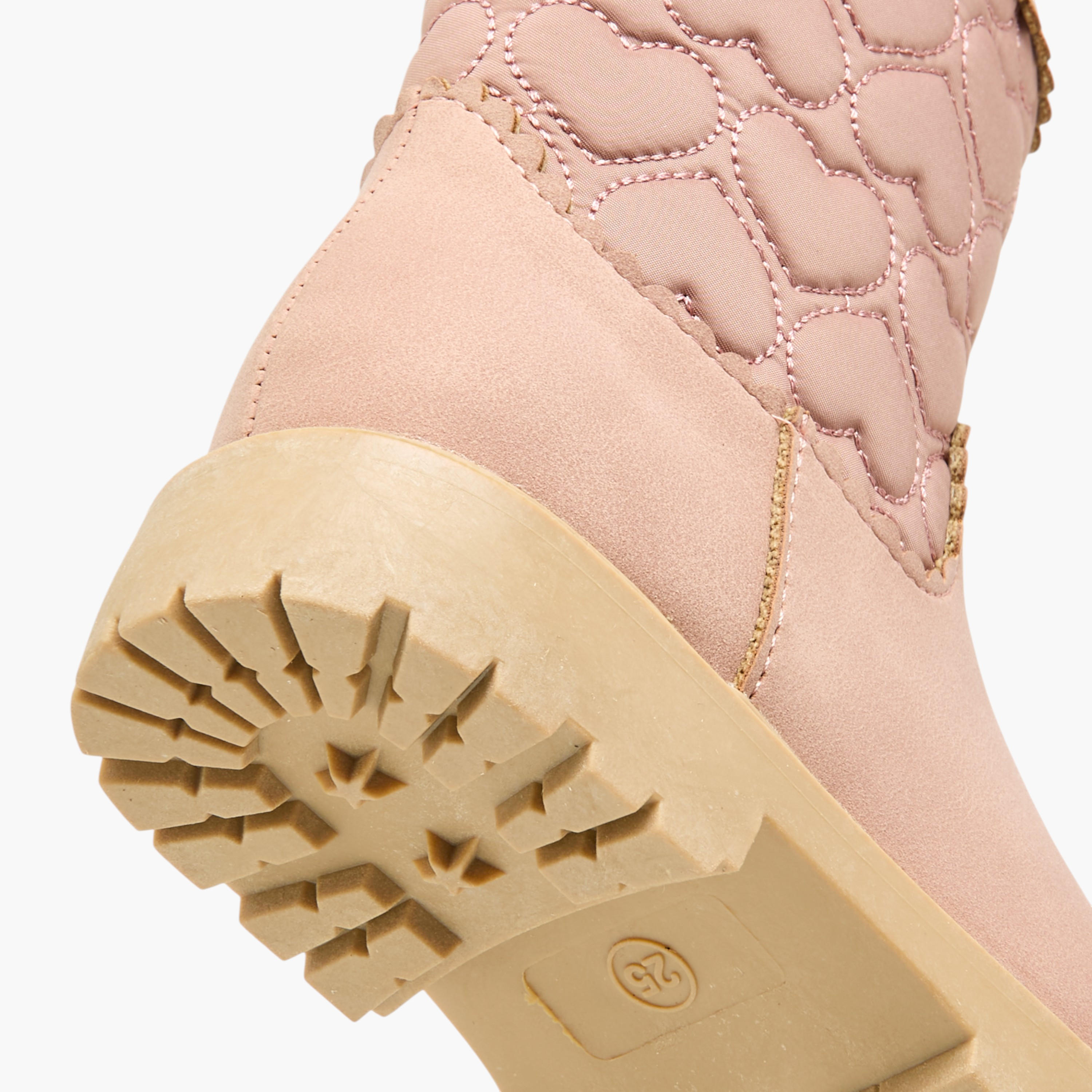 بوت مبطّن بقصّة عالية وسحاب إغلاق وتصميم قلوب من جونيورز-girls-shoes-boots-image-5