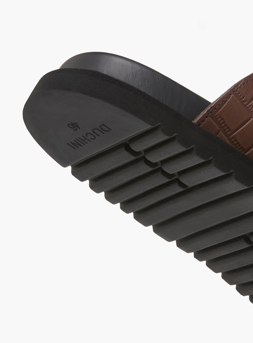 Duchini Men Textured Comfort Sandals-men-shoes-sandals-image-6