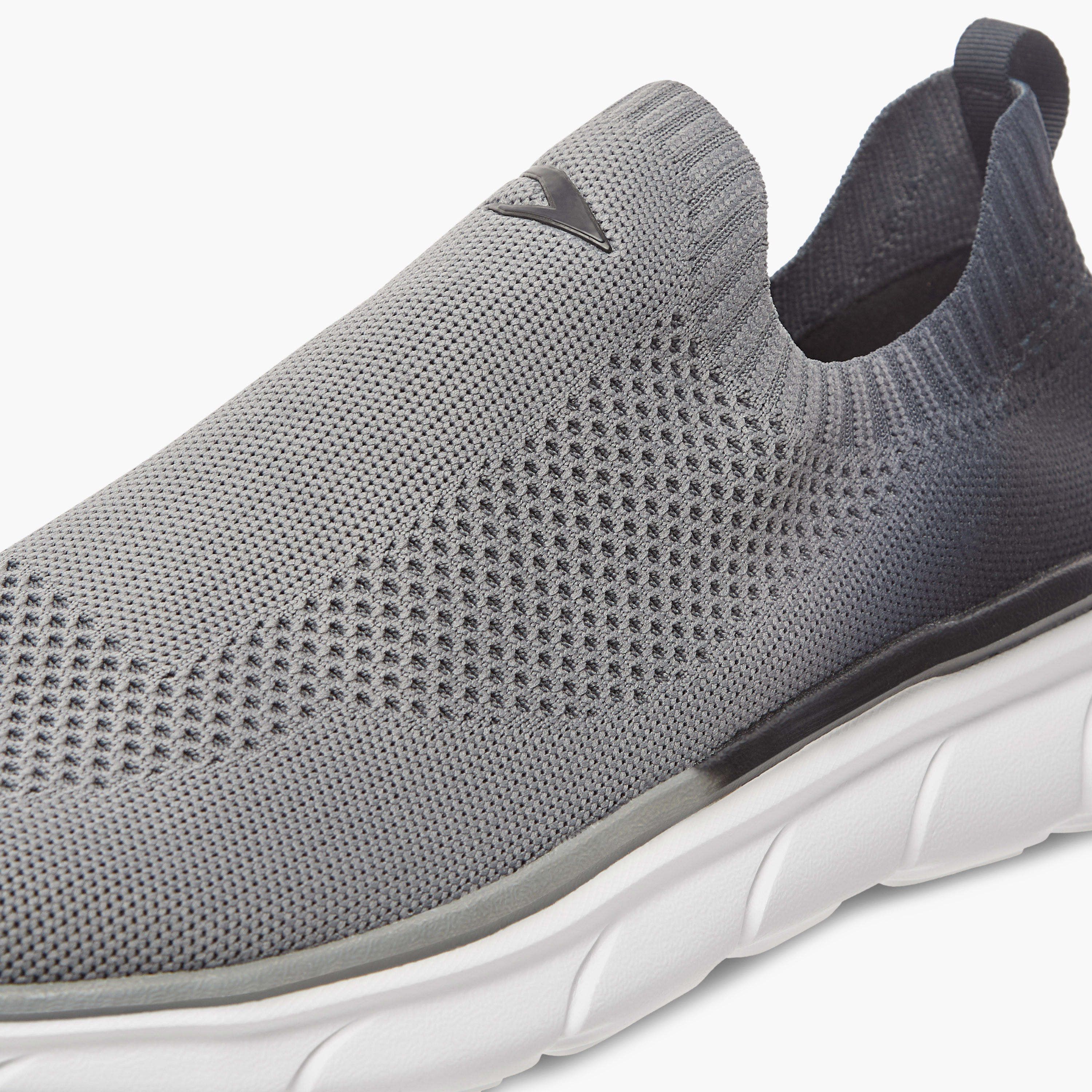 Dash Colourblock Slip-On Sports Shoes-sports-men-shoes-image-4
