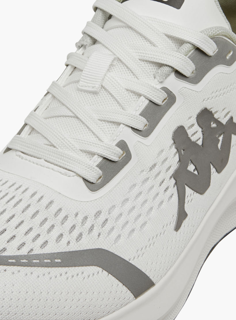 حذاء جري برباط إغلاق وتفاصيل شعار للرجال من كابا - RUN 2.0-men-shoes-sneakers-image-4