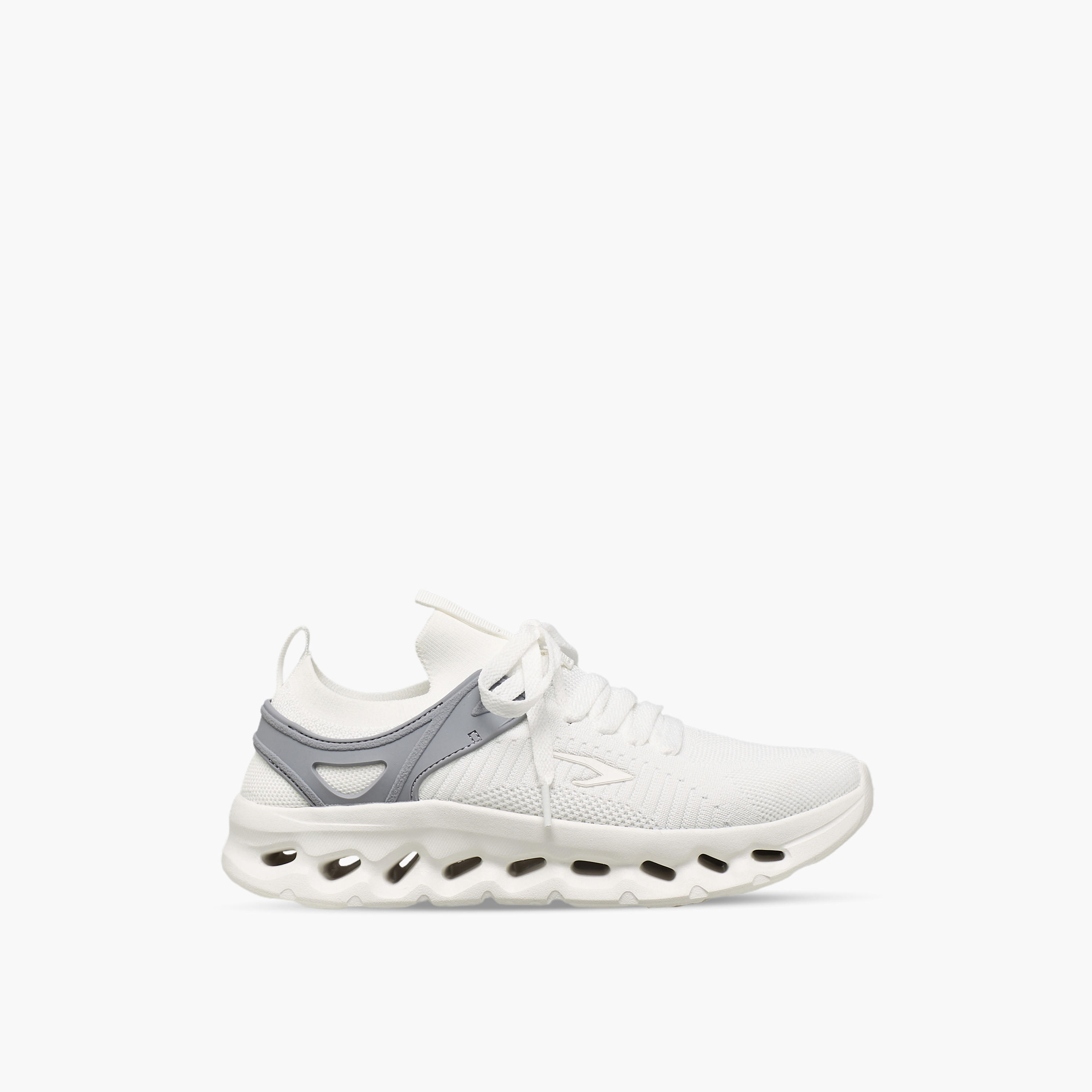 Dash Women Lace-Up Sports Shoes-sports-women-shoes-image-3
