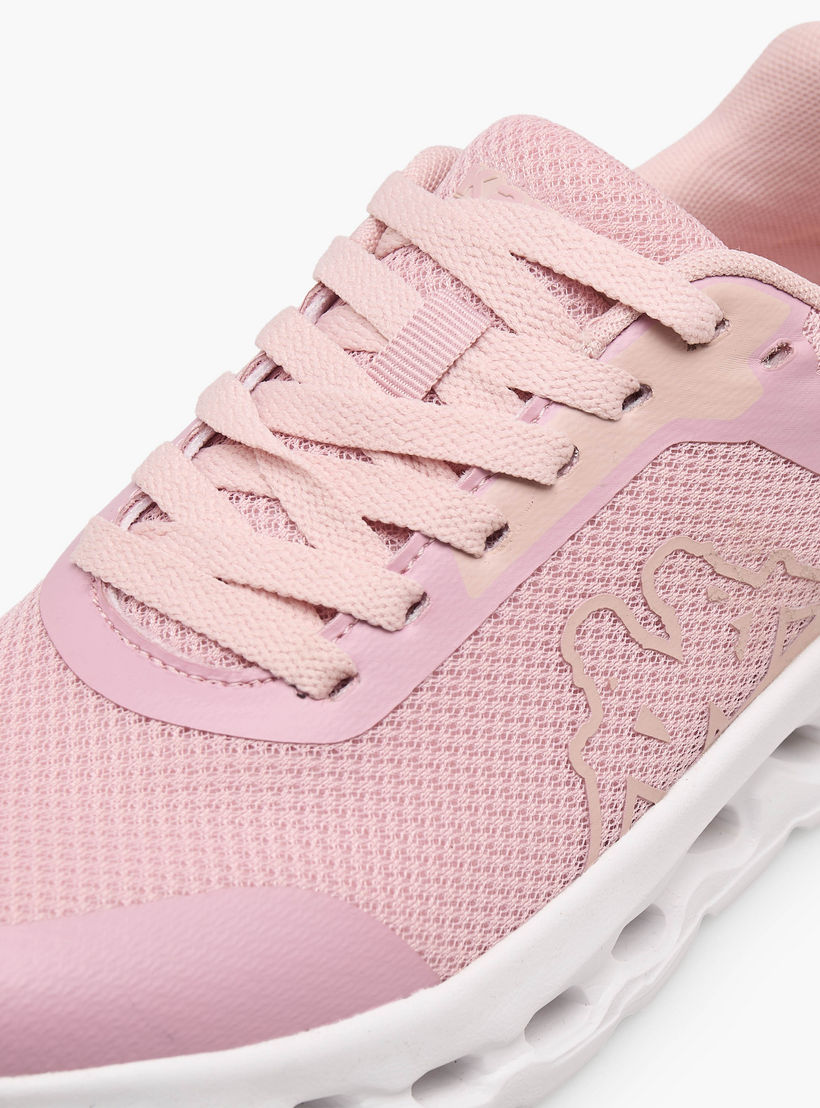 حذاء رياضي برباط إغلاق وشعار للنساء من كابا-sports-women-shoes-image-7