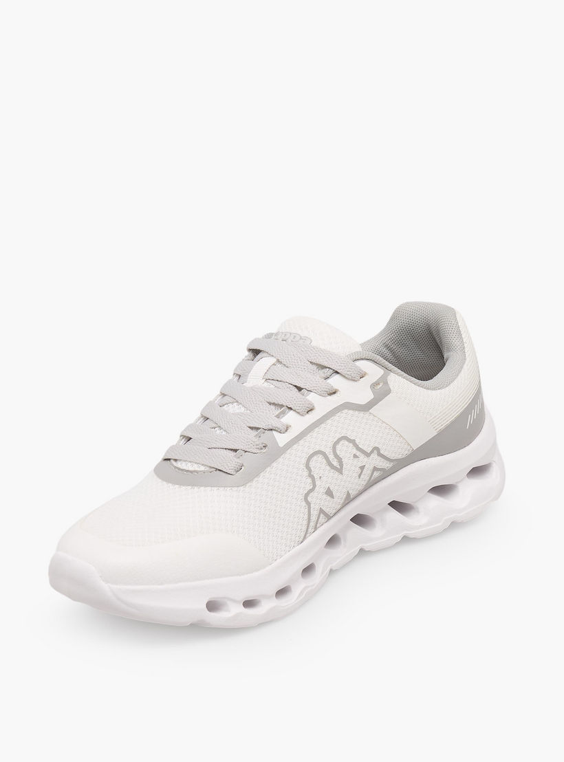 حذاء رياضي برباط إغلاق وشعار للنساء من كابا-sports-women-shoes-image-4