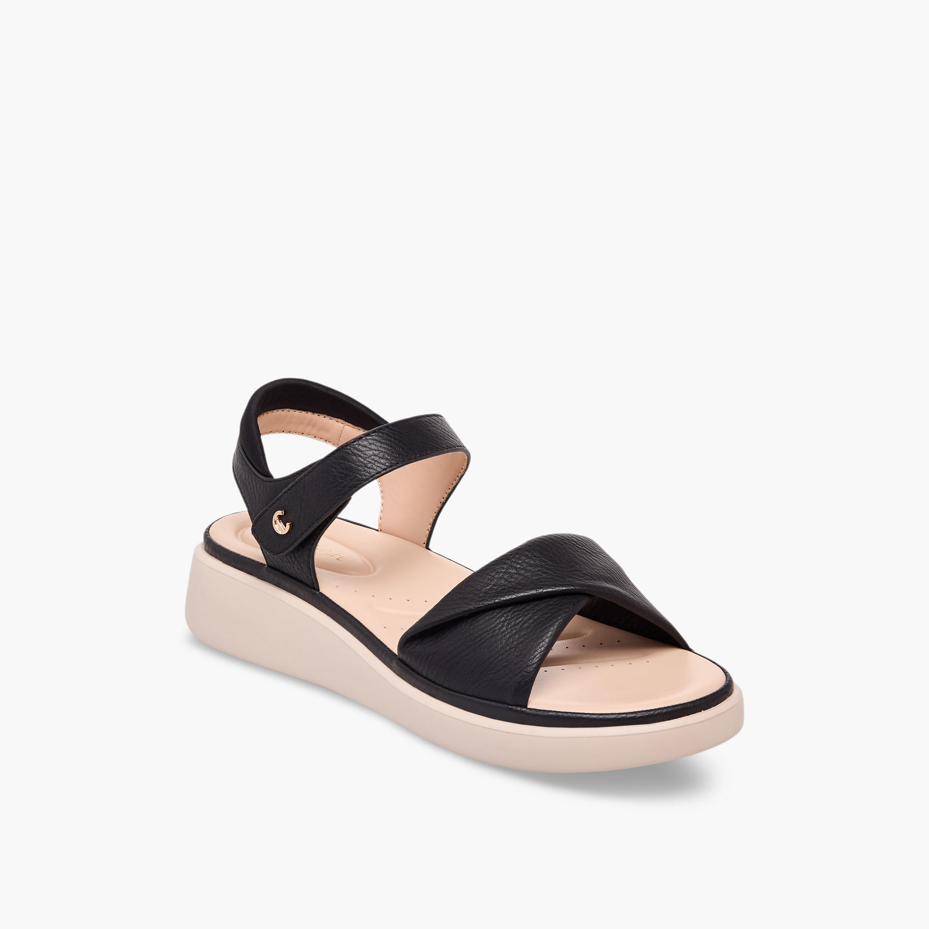 صندل بأحزمة وشريط لاصق من لو كونفورت-women-shoes-flats-sandals-image-2