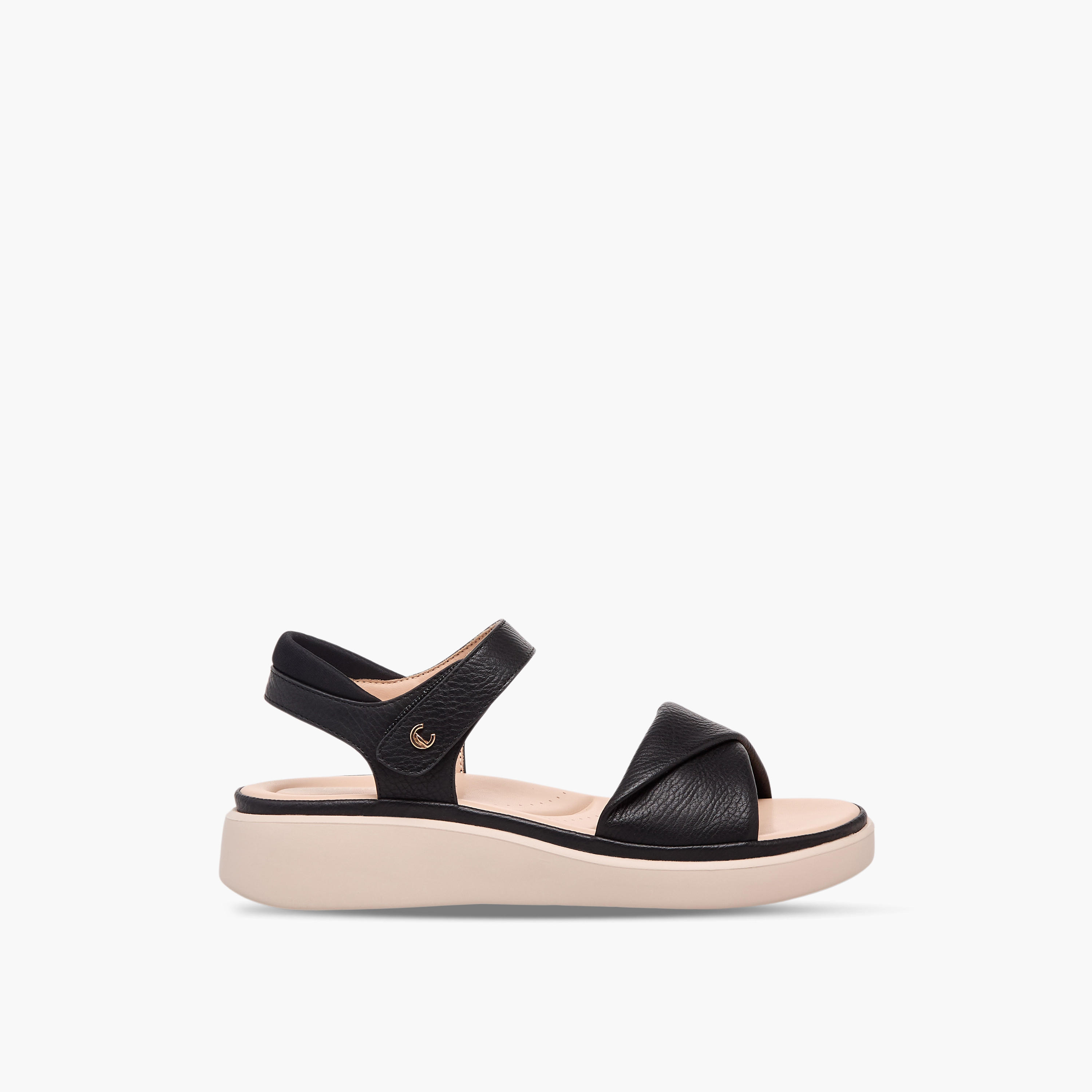 صندل بأحزمة وشريط لاصق من لو كونفورت-women-shoes-flats-sandals-image-3