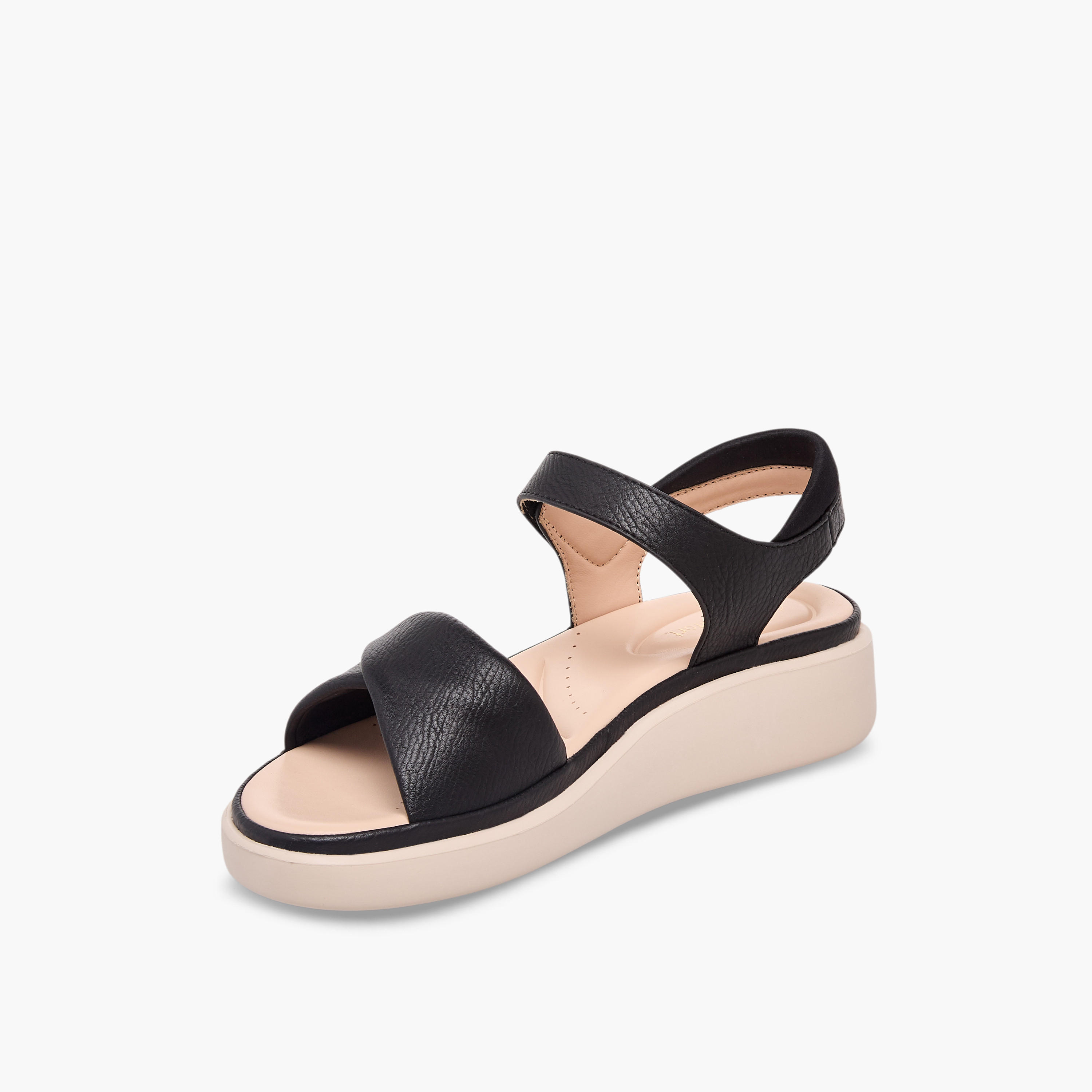 صندل بأحزمة وشريط لاصق من لو كونفورت-women-shoes-flats-sandals-image-4