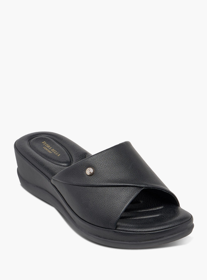 صندل سادة سهل الارتداء بكعب ويدج من فلورا بيلا-women-shoes-sandals-heeled-image-2