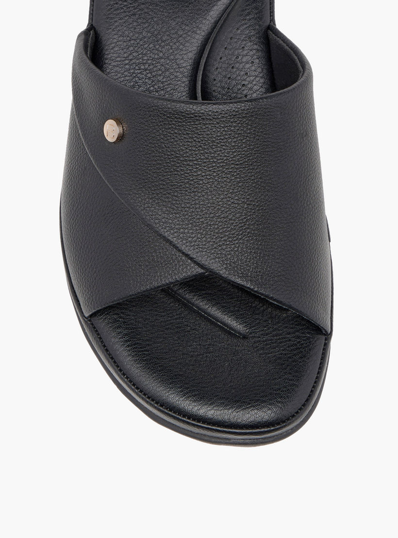 صندل سادة سهل الارتداء بكعب ويدج من فلورا بيلا-women-shoes-sandals-heeled-image-4
