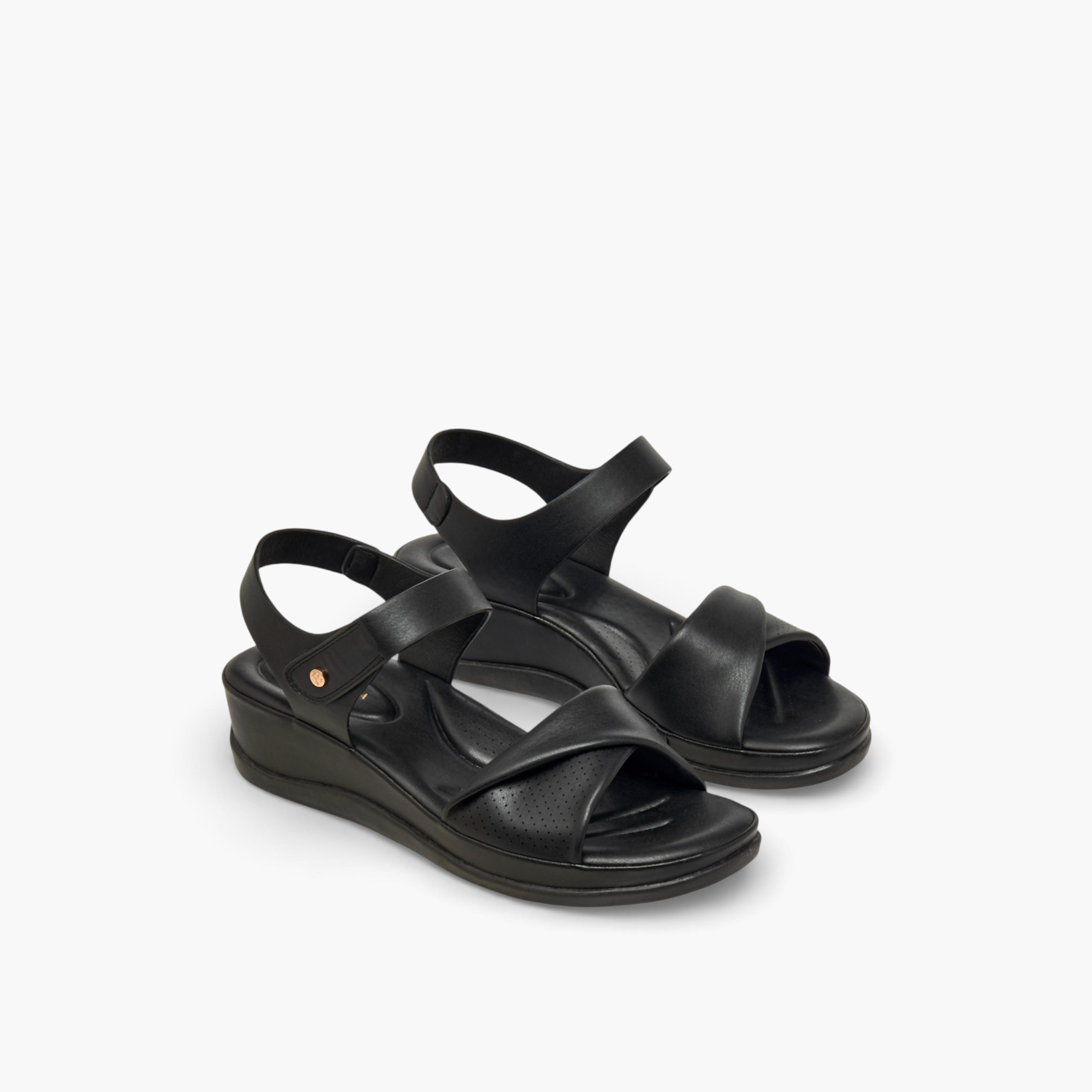 صندل بشريط إغلاق لاصق للنساء من فلورا بيلا-women-shoes-sandals-heeled-image-1