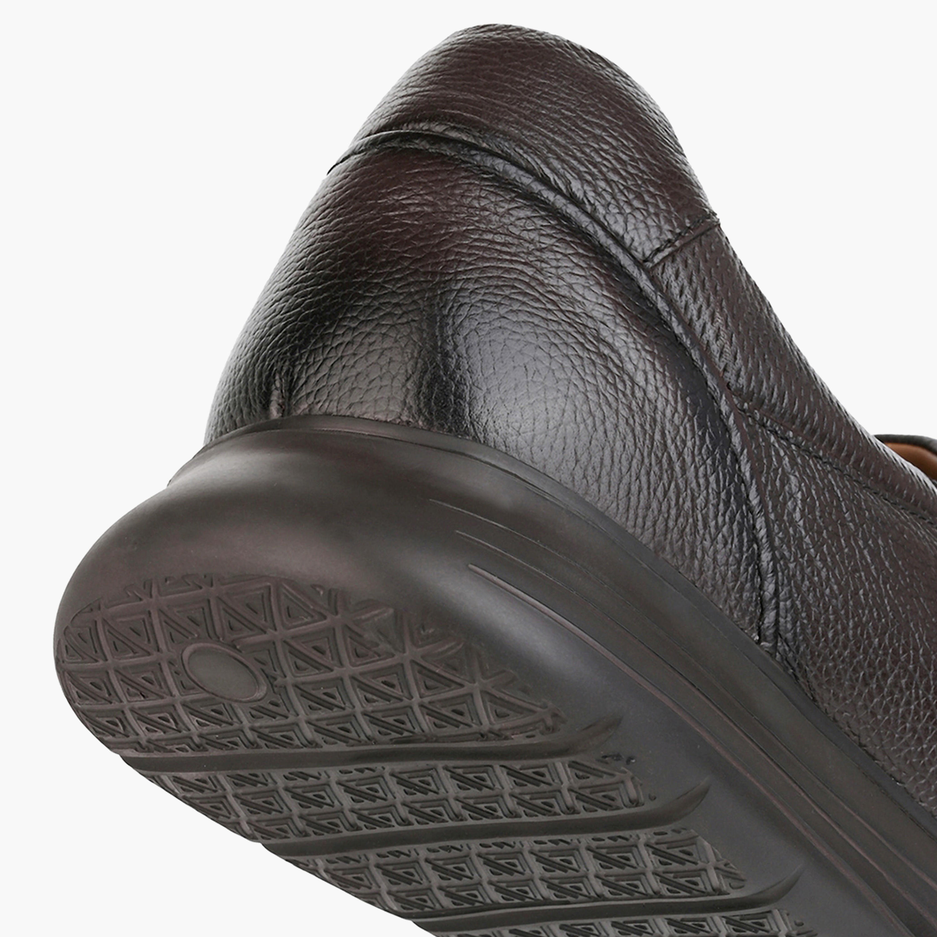 حذاء خفيف جلد سهل الارتداء للرجال من إل بي إل من شو إكسبريس-men-shoes-loafersandmoccasins-image-5