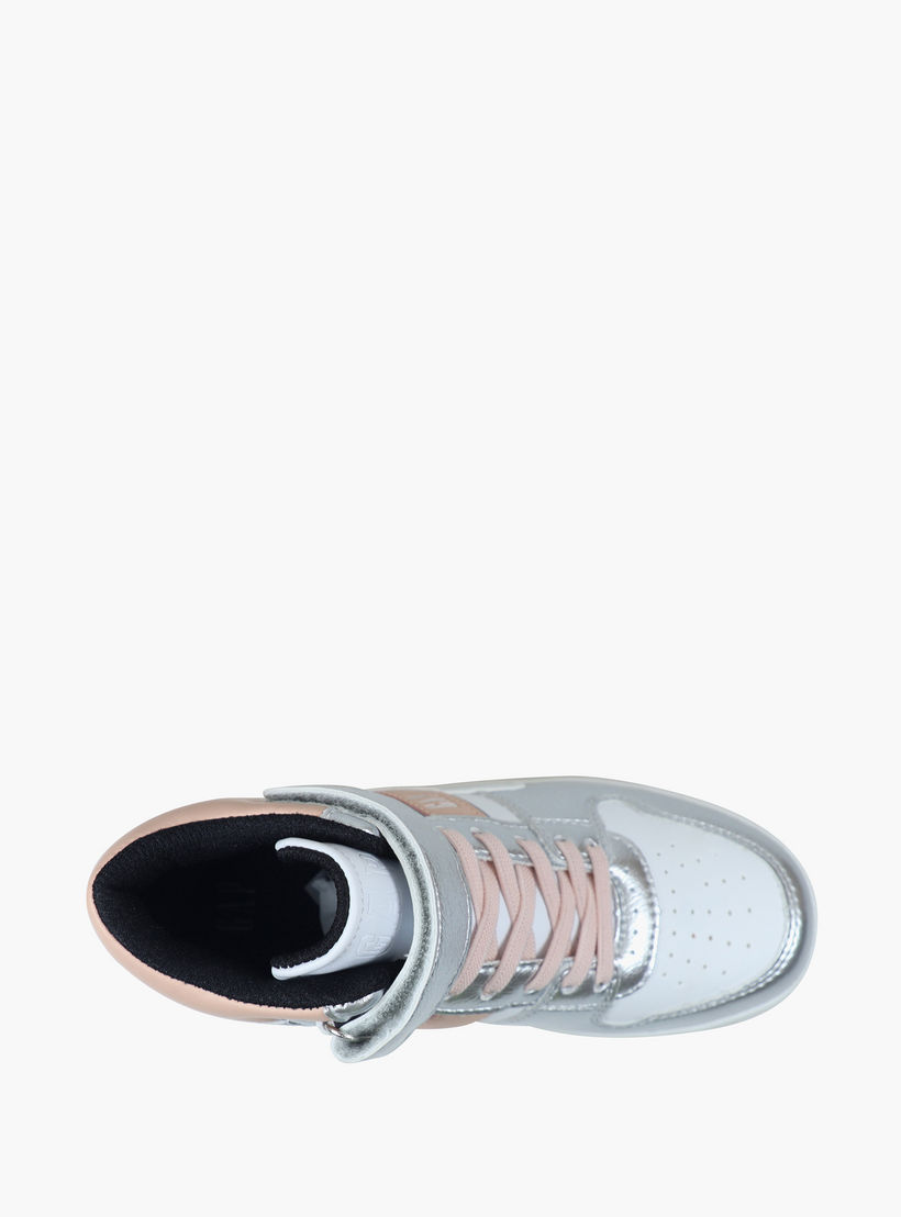 حذاء سنيكرز عالي "بوسطن ميد II" بشريط إغلاق لاصق للبنات من جاب - GPK5217100050-girls-shoes-sneakers-image-4