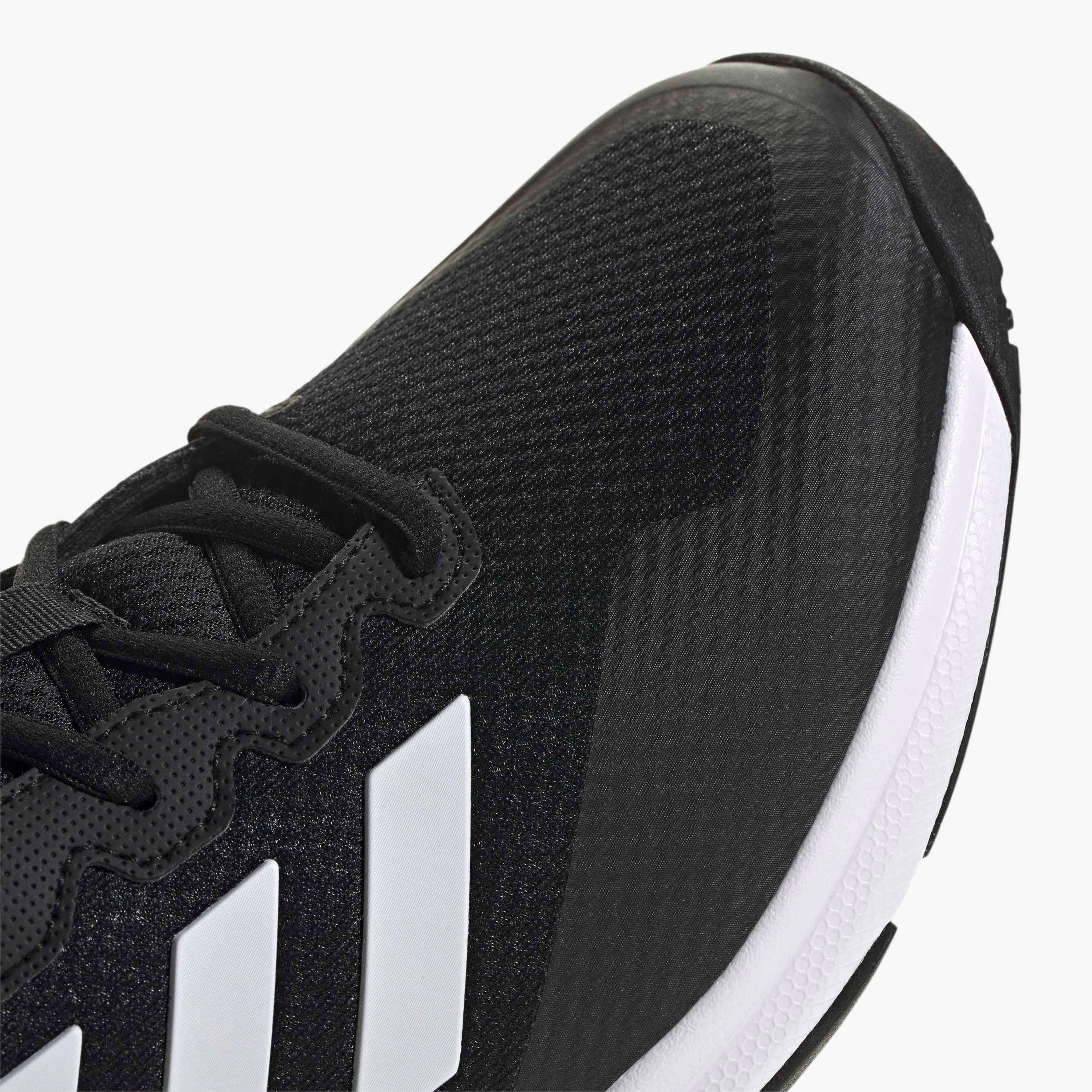 حذاء تنس برباط إغلاق جيمكورت 2 أومنيكورت للرجال من أديداس-sports-men-shoes-image-7
