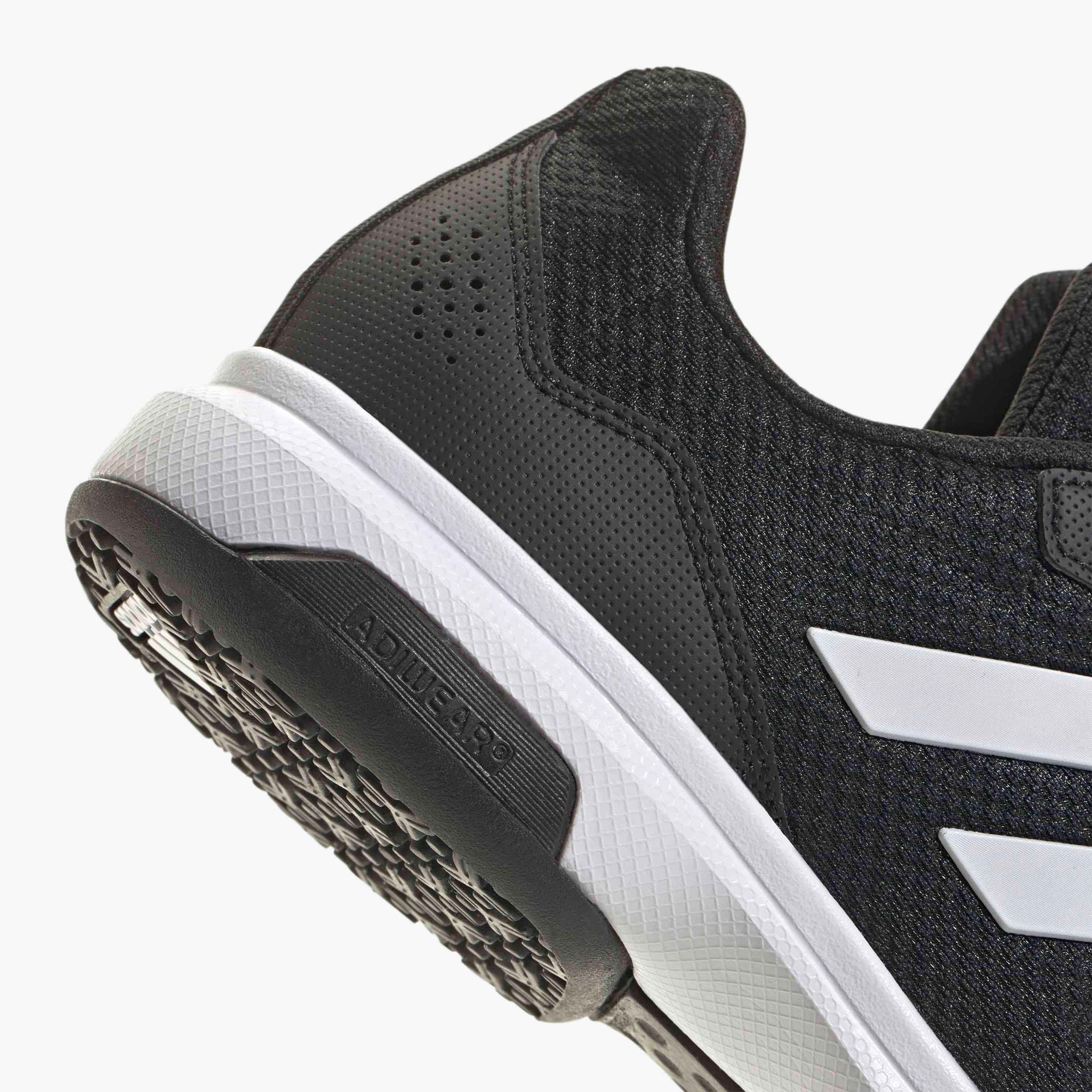 حذاء تنس برباط إغلاق جيمكورت 2 أومنيكورت للرجال من أديداس-sports-men-shoes-image-8