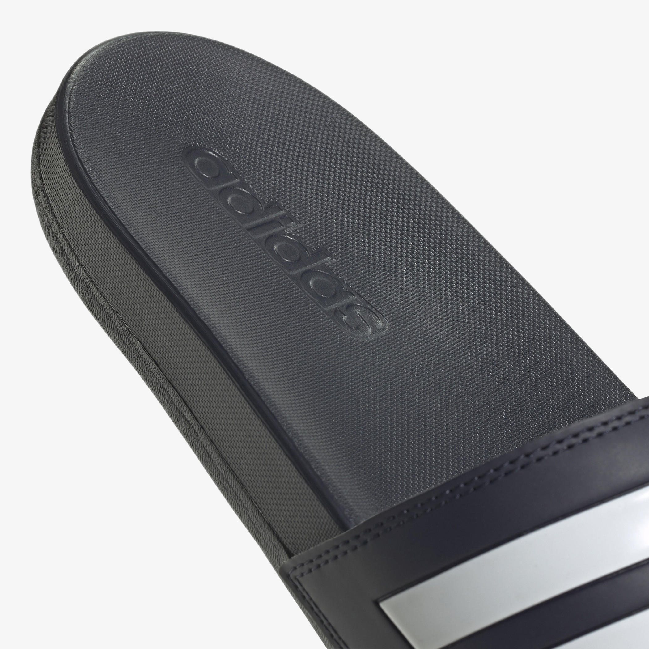 شبشب خفيف للرجال من أديداس - ADILETTE COMFORT-men-shoes-flipflopsandslides-image-8