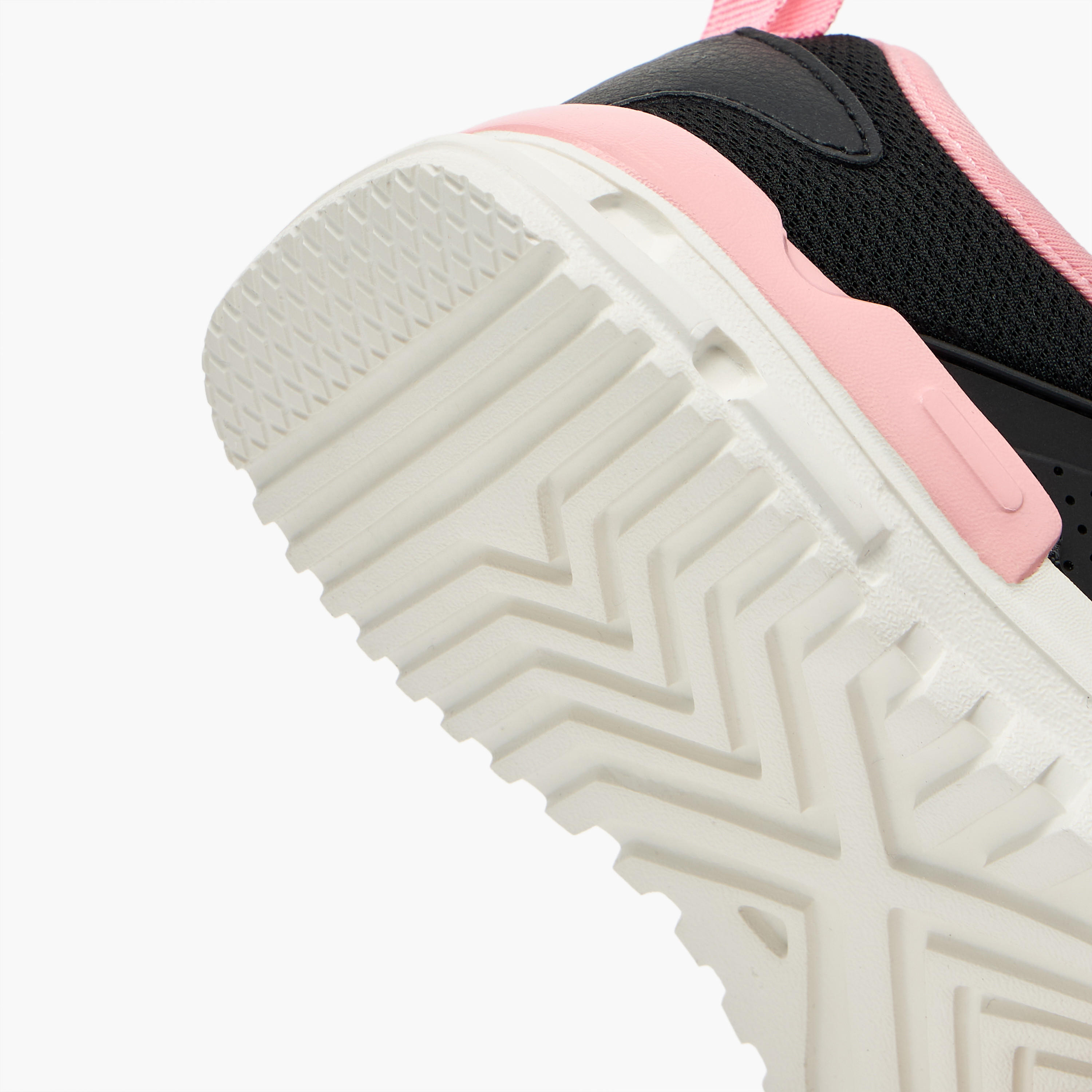 حذاء رياضي بشريط إغلاق وألواح للبنات من كابا-girls-shoes-sports-image-5