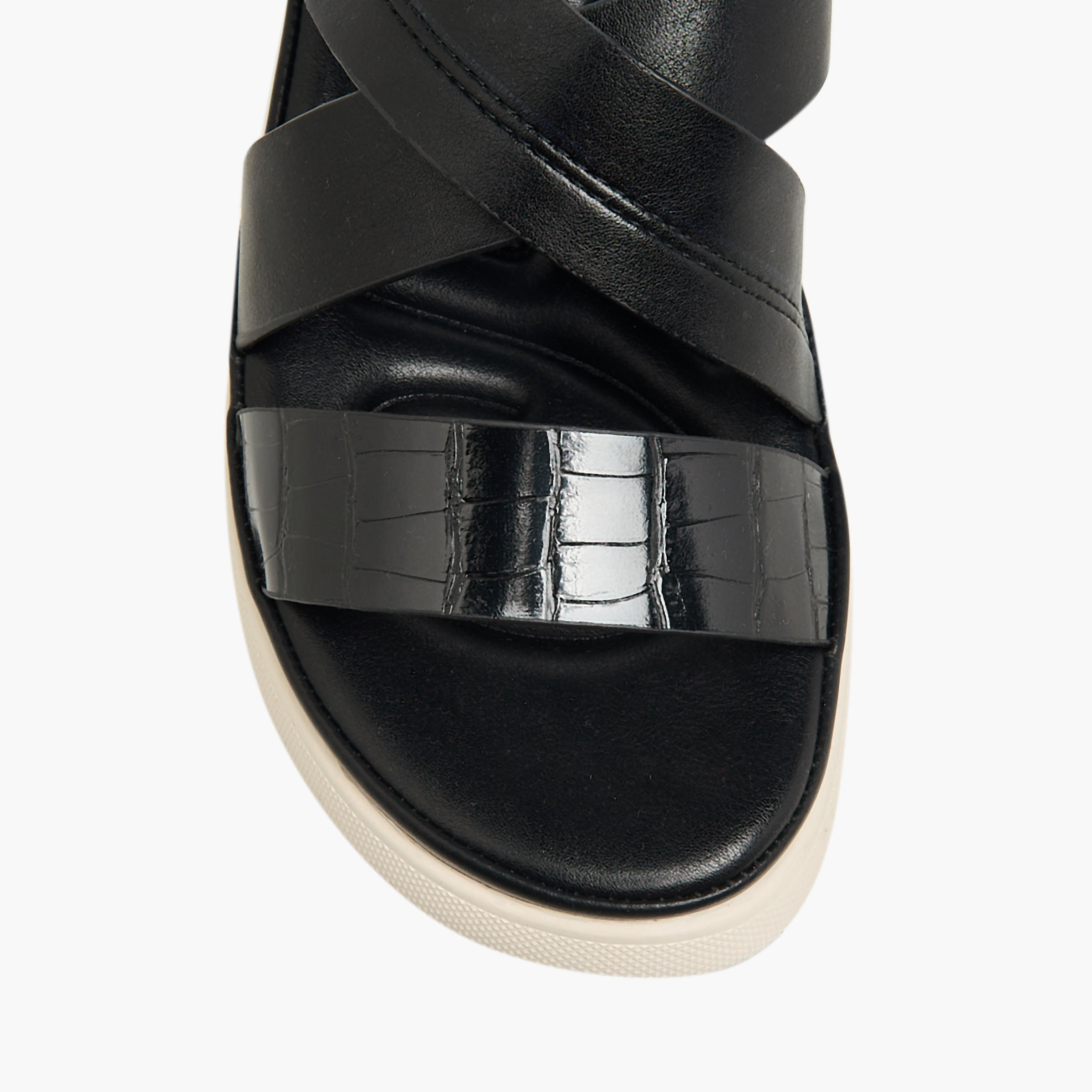 صندل بحزام بارز الملمس للنساء من فلورا بيلا-women-shoes-flats-sandals-image-3