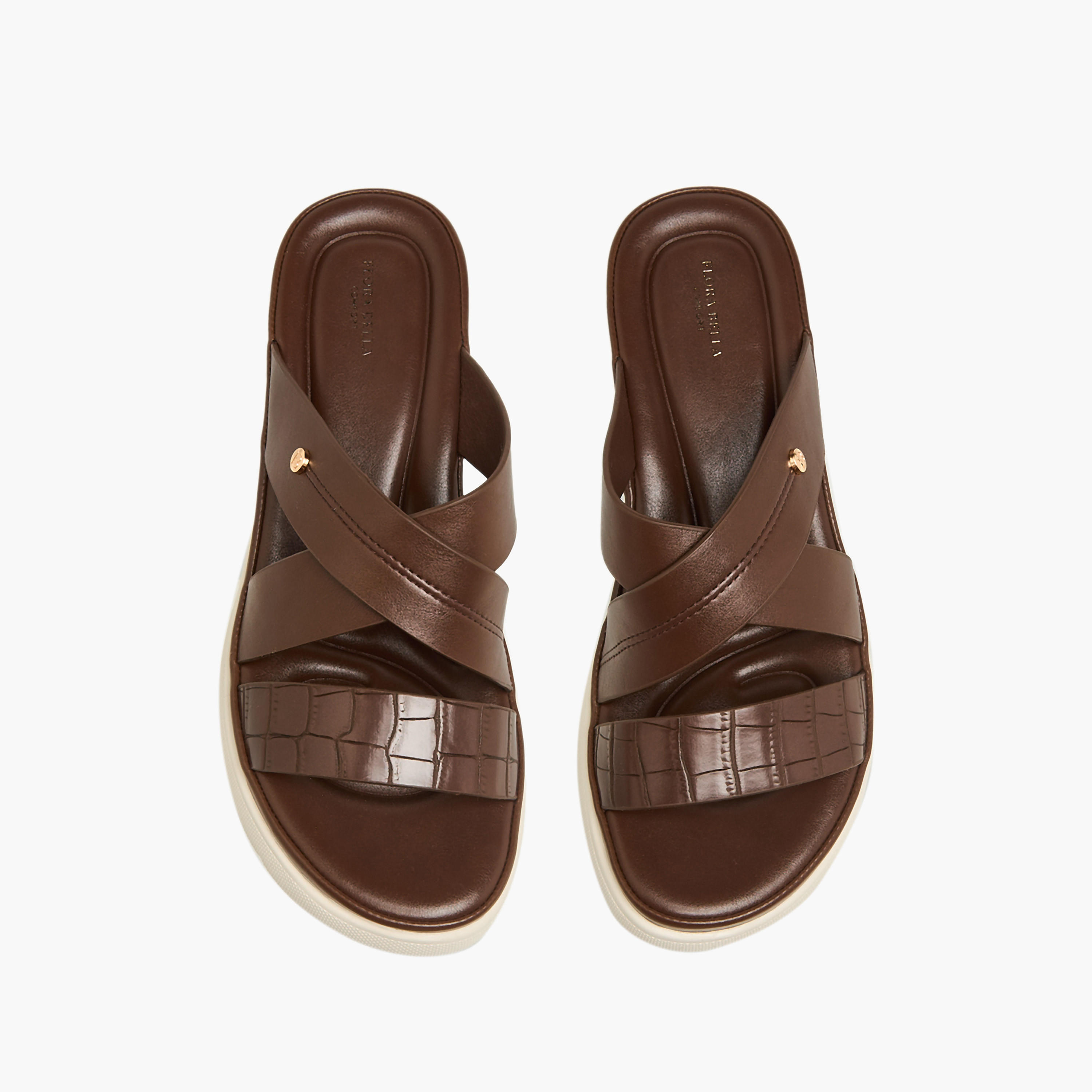 صندل بحزام بارز الملمس للنساء من فلورا بيلا-women-shoes-flats-sandals-image-1