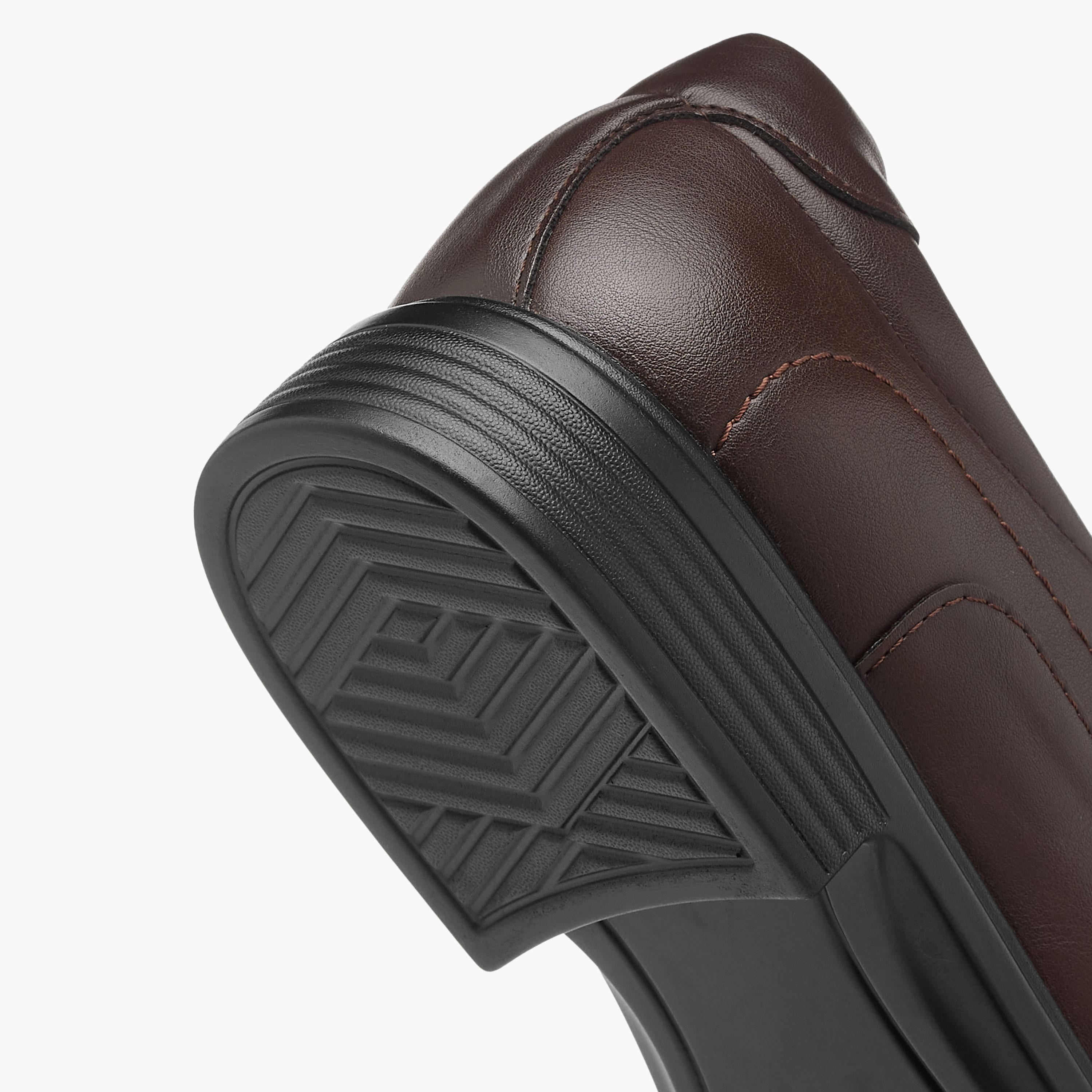 حذاء سهل الارتداء بألواح من أل بي أل من شو أكسبريس-men-shoes-formalshoes-image-5