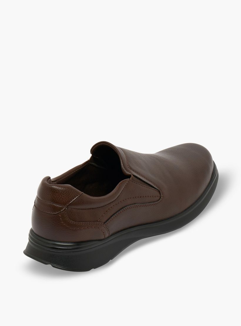 حذاء خفيف سهل الارتداء للرجال من إل بي إل من شو إكسبريس-men-shoes-formalshoes-image-6