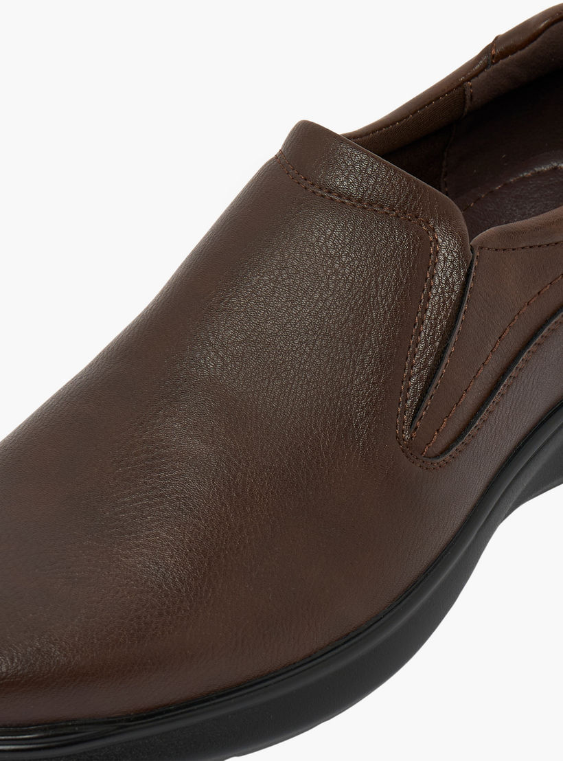 حذاء خفيف سهل الارتداء للرجال من إل بي إل من شو إكسبريس-men-shoes-formalshoes-image-7