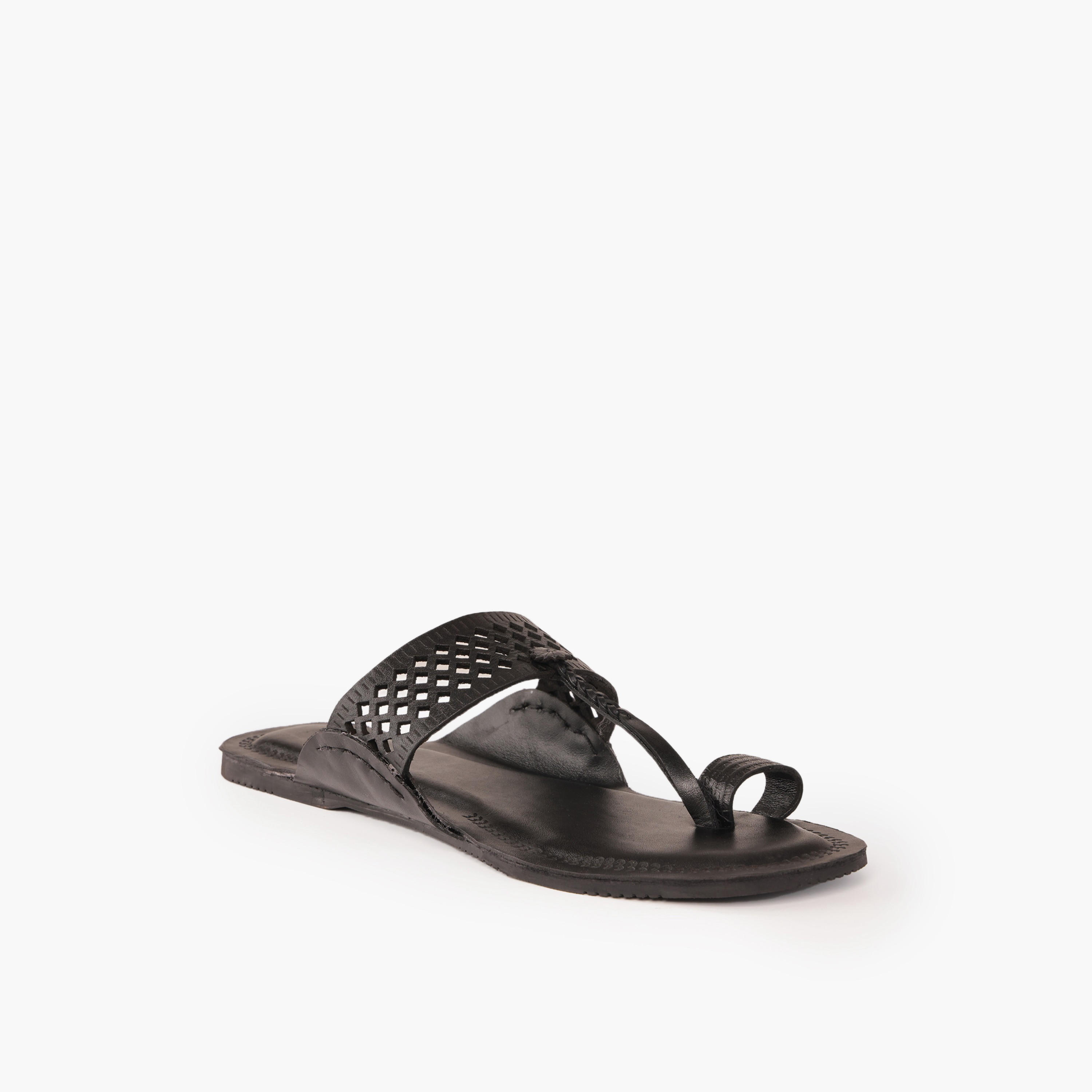 صندل جلد بحزام مثقب للرجال من دوتشيني-men-shoes-sandals-image-2