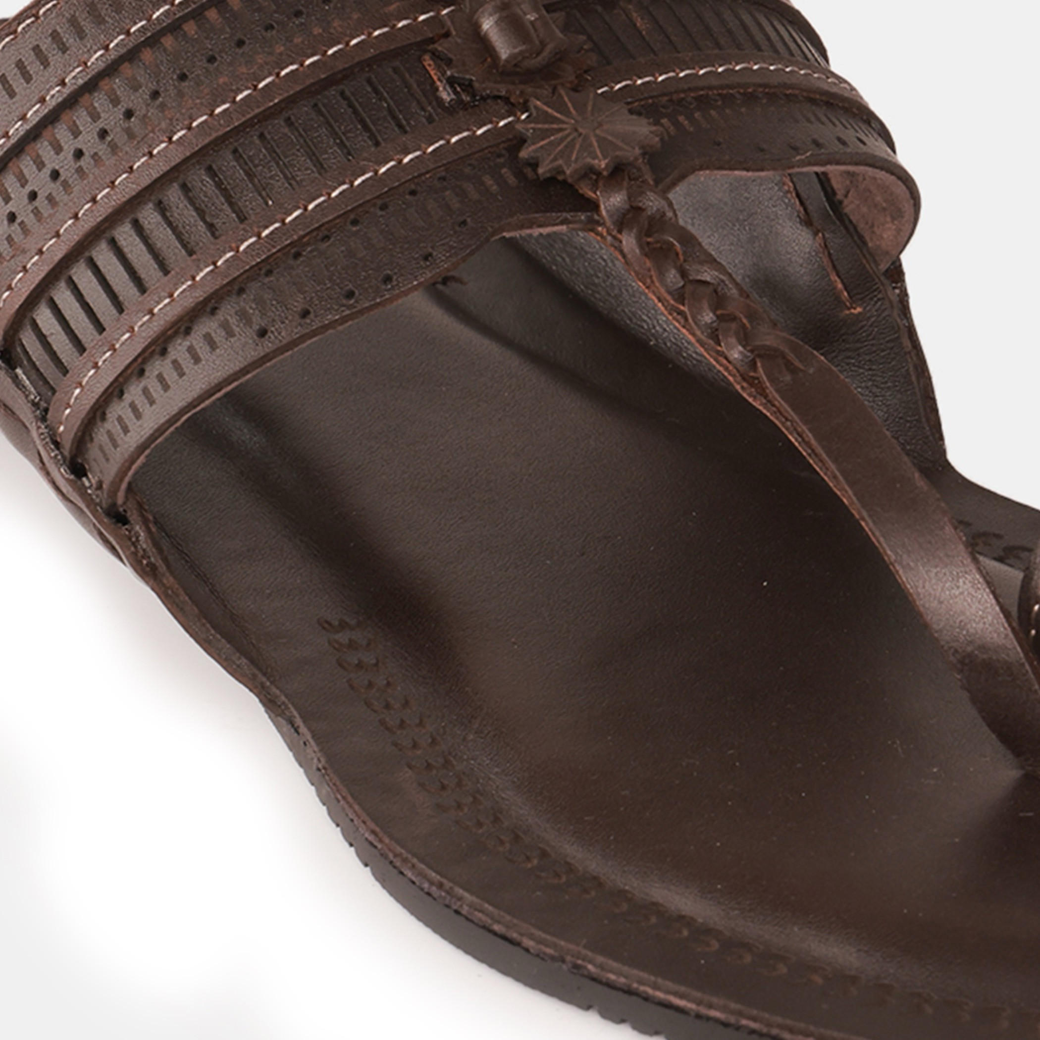 صندل جلد مريح بحزام مثقّب للرجال من دوشيني-men-shoes-sandals-image-4