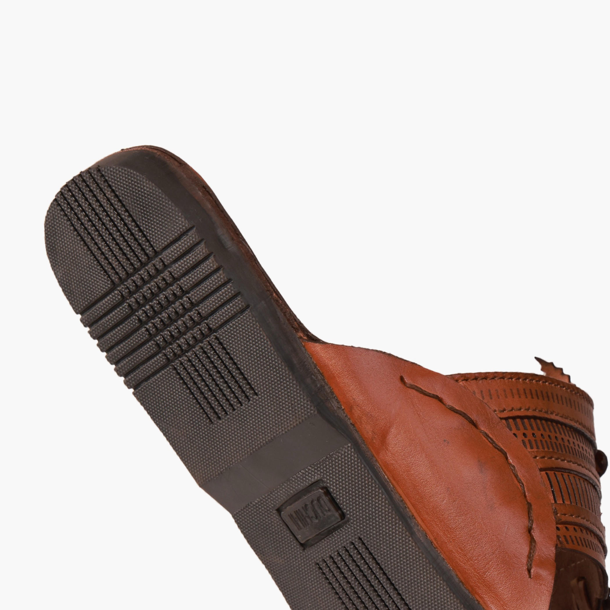 صندل جلد مريح بحزام مثقّب للرجال من دوشيني-men-shoes-sandals-image-5