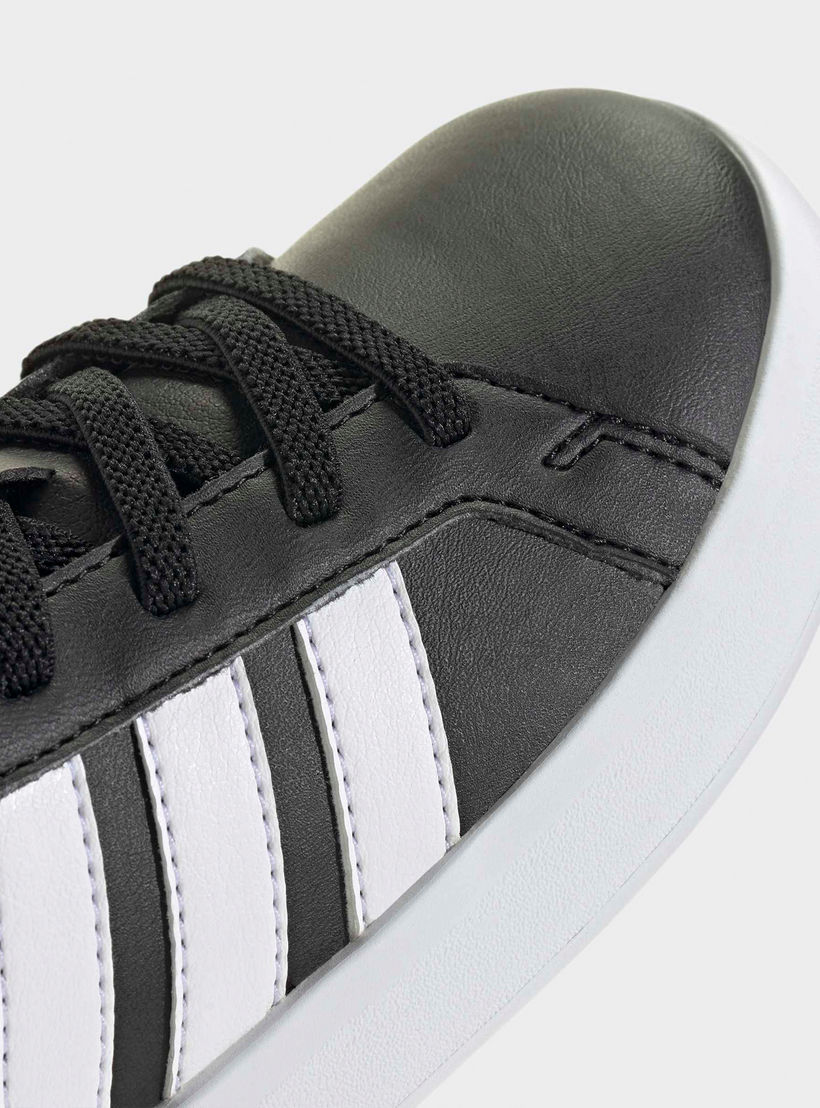 حذاء سنيكرز بشريط إغلاق لاصق جراند كورت 3.0 إي إل للأولاد من أديداس-sports-boys-shoes-image-8