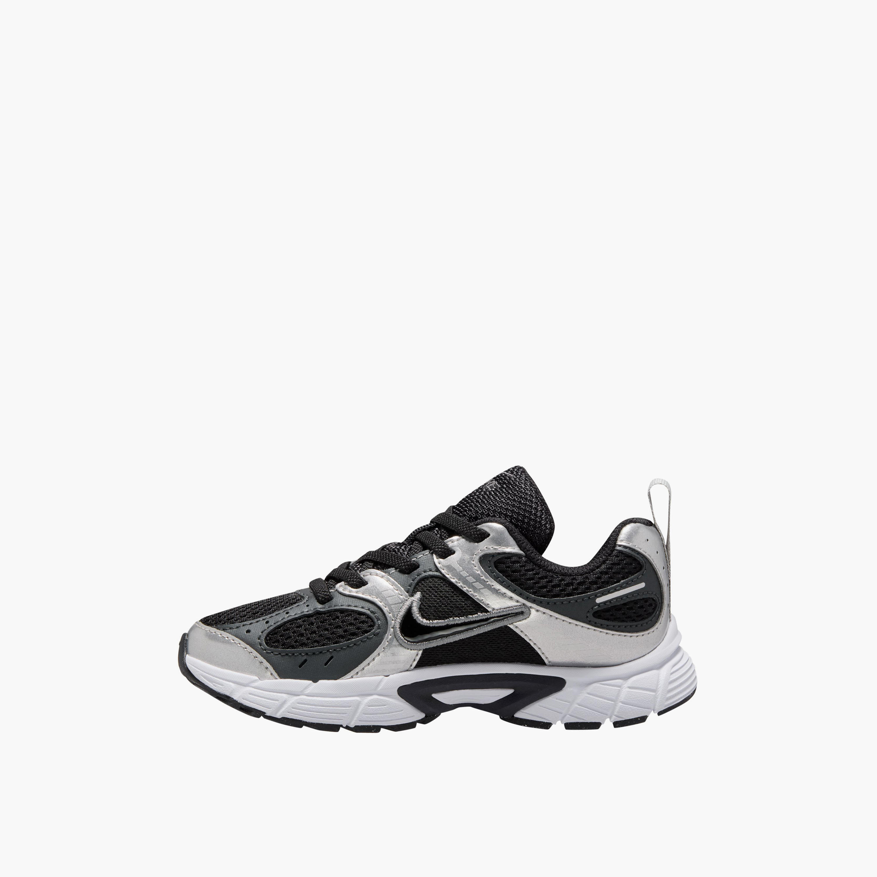 حذاء سنيكرز برباط إغلاق "نايك في5 آر إن آر بي بي" للأولاد من نايك - HQ6412-001-boys-shoes-sneakers-image-4