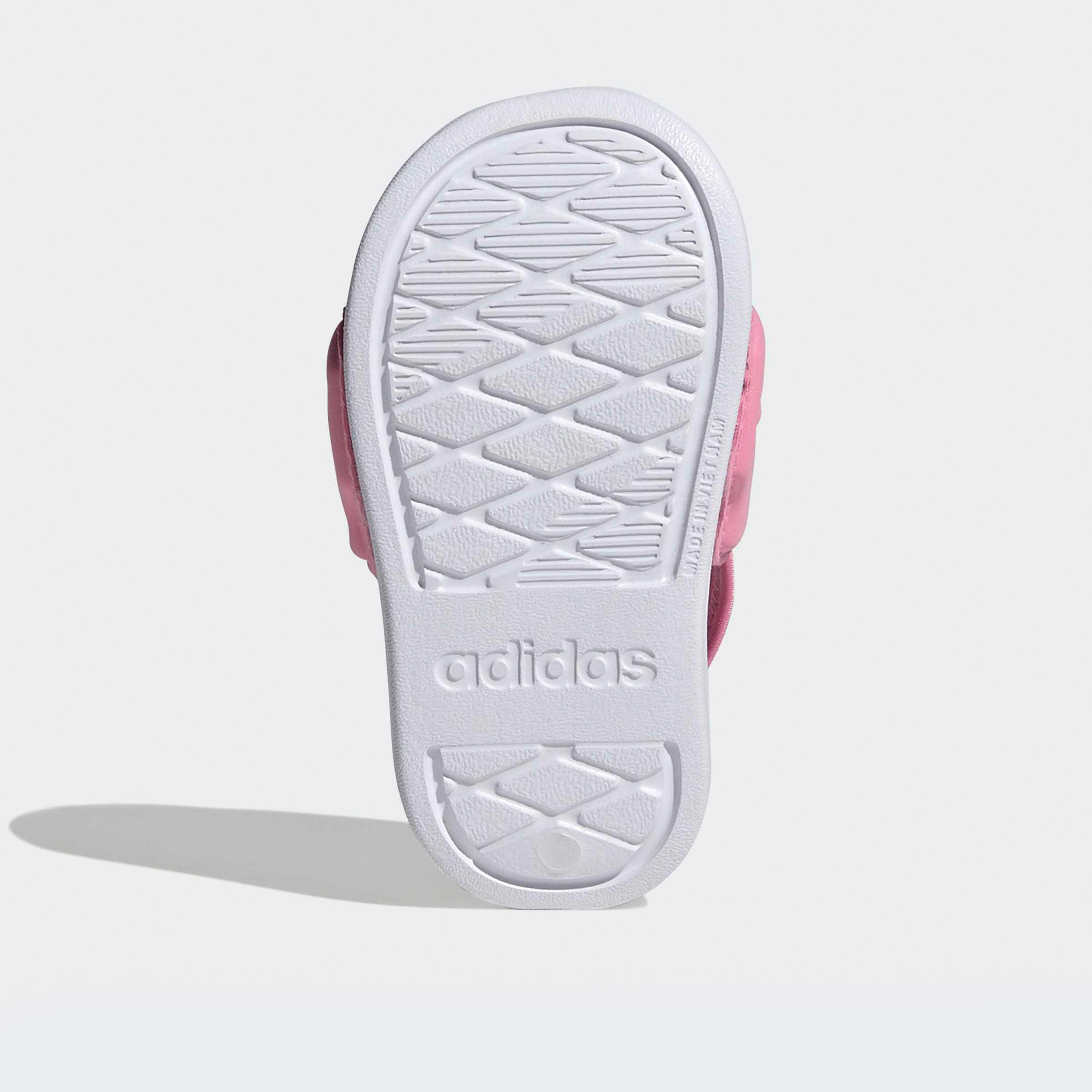 شبشب سلايد بحزام مطاطي أديليت إي ستراب 2.0 من أديداس-girls-shoes-flipflopsandslides-image-6
