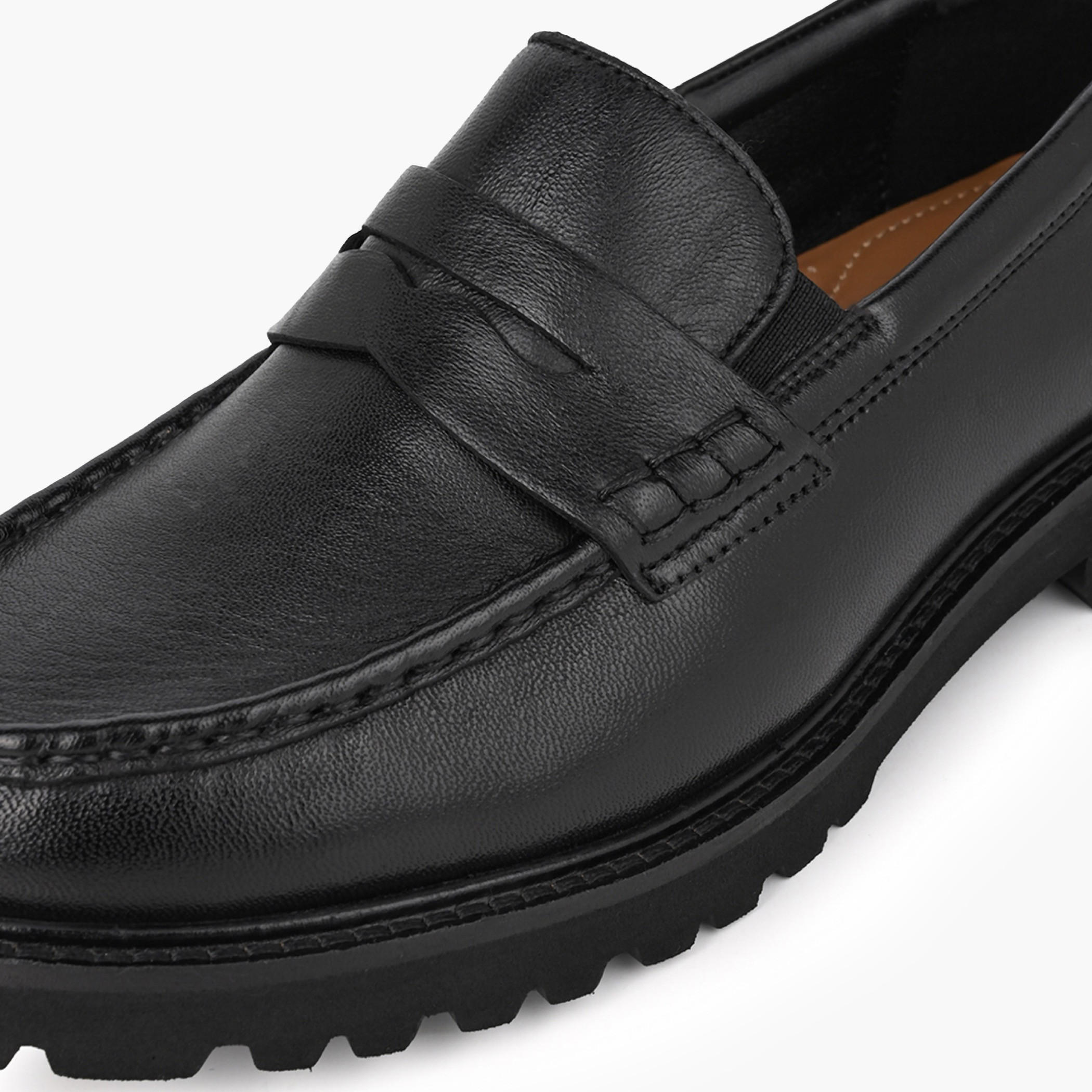 حذاء لوفر جلد سهل الارتداء للنساء من دوتشيني-women-shoes-flats-loafers-image-4
